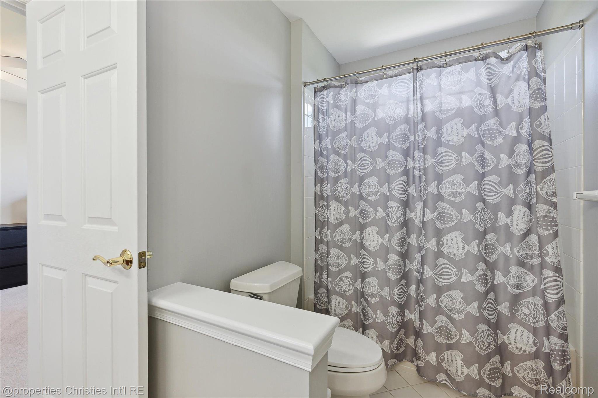 46340 PINEHURST Drive