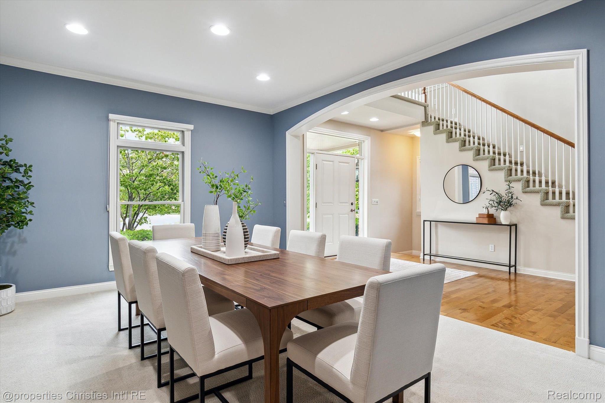 47196 MERION Circle