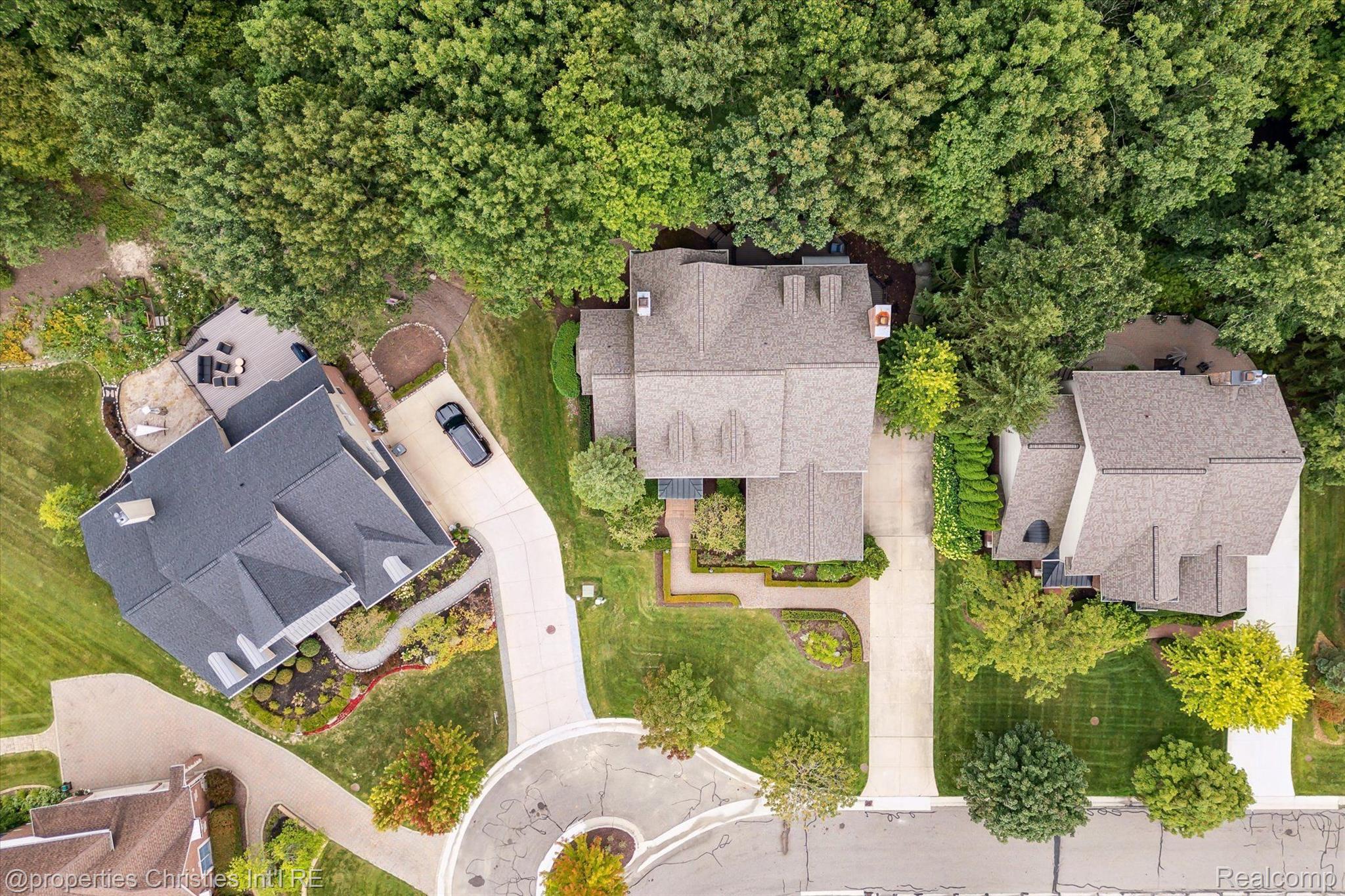 47196 MERION Circle