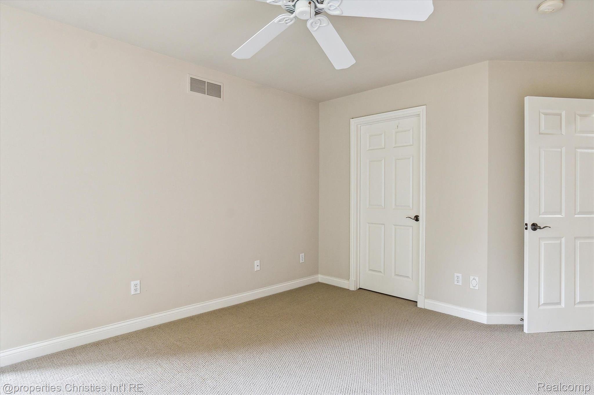 47196 MERION Circle