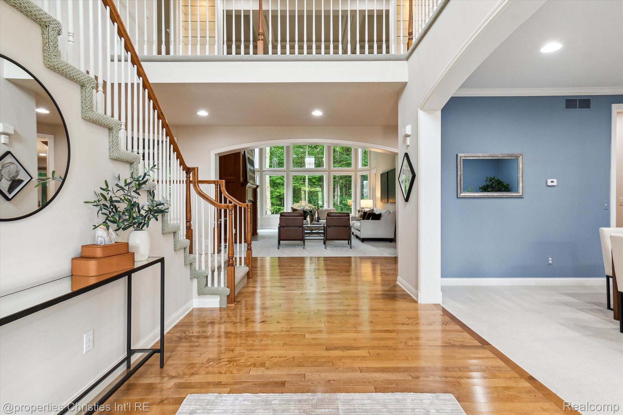 47196 MERION Circle