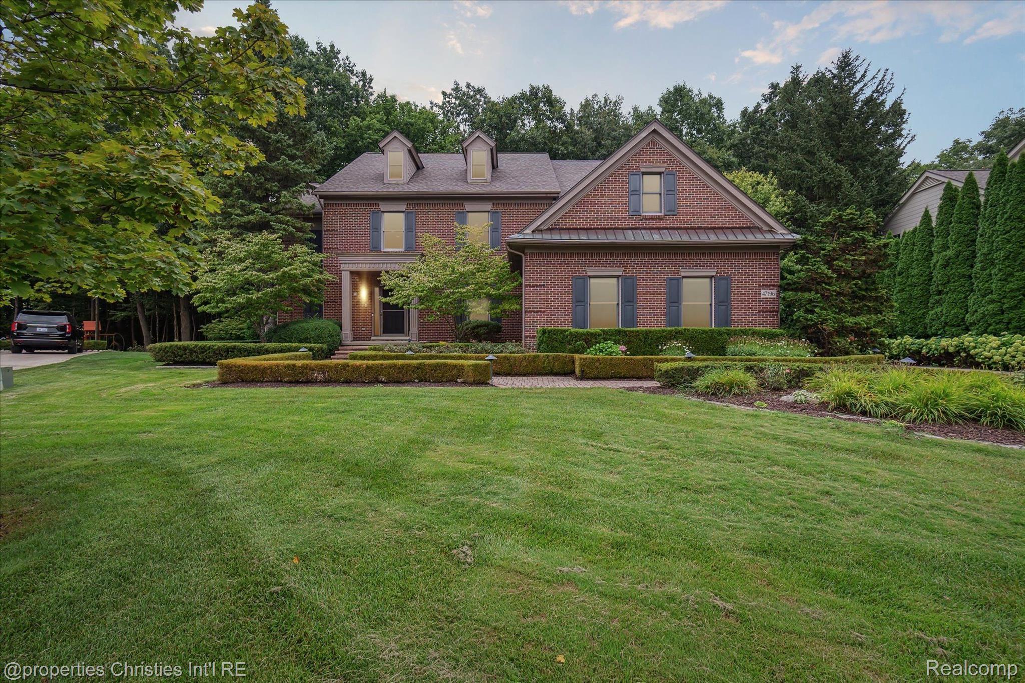47196 MERION Circle
