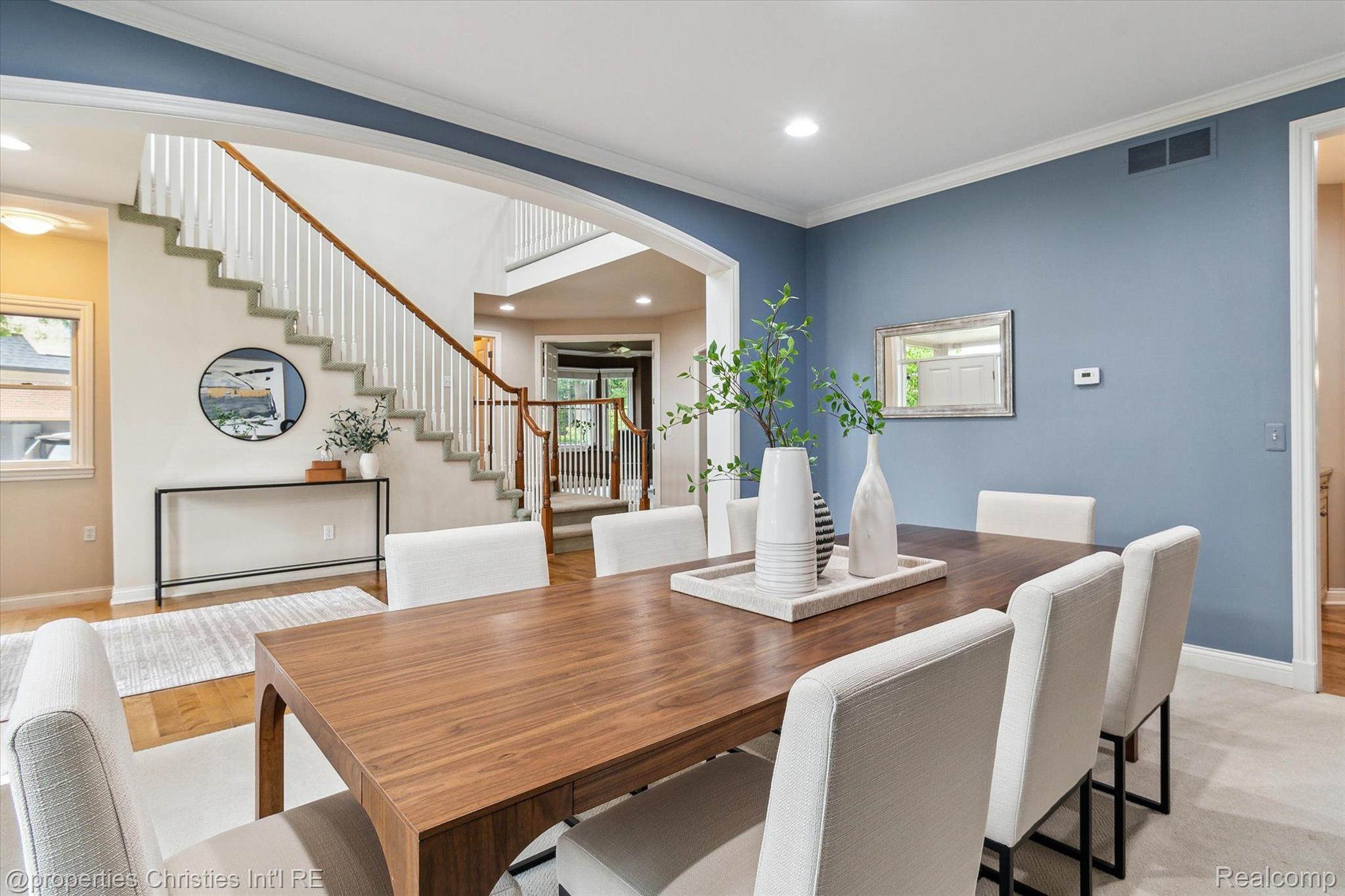 47196 MERION Circle