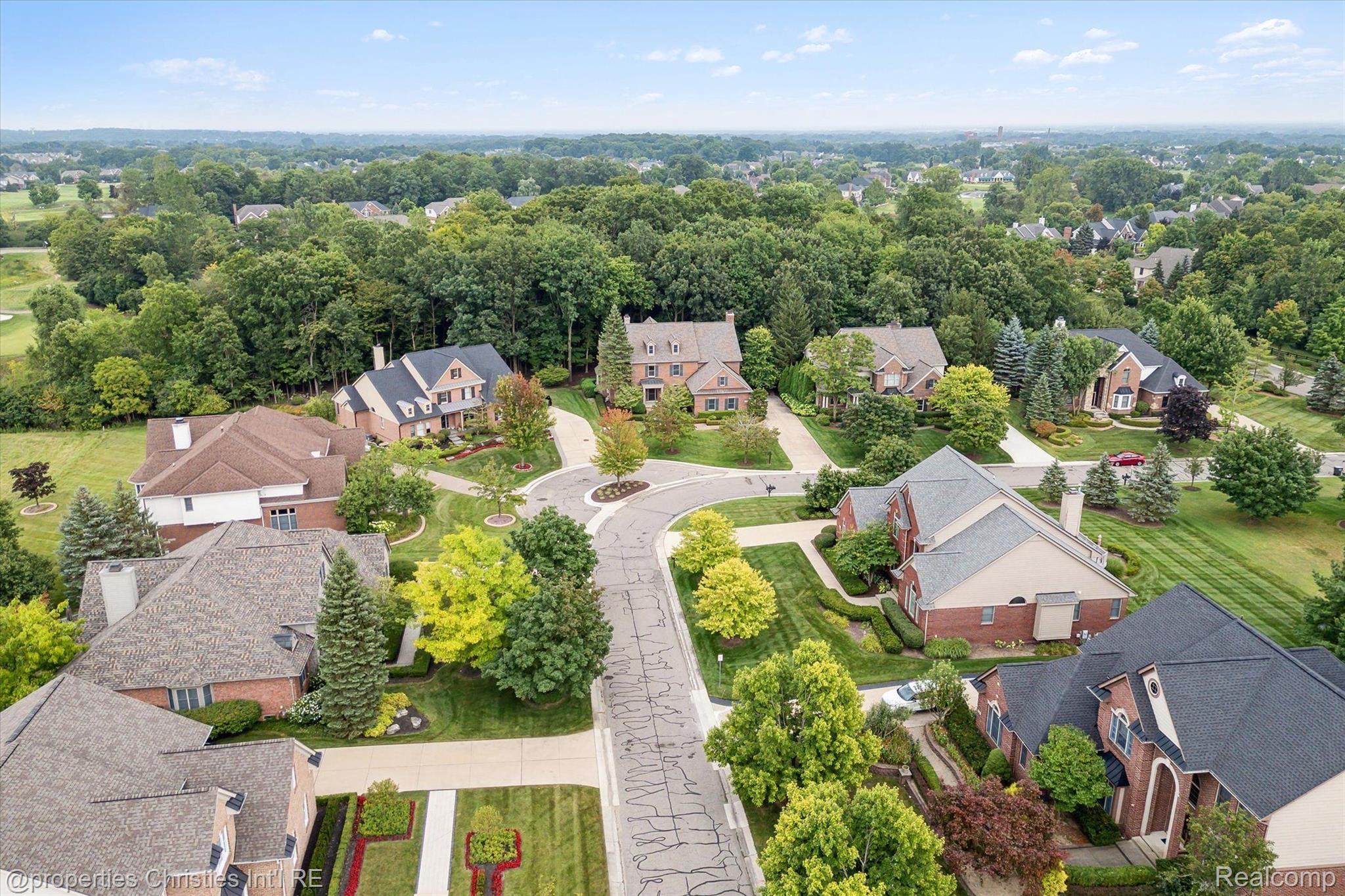 47196 MERION Circle
