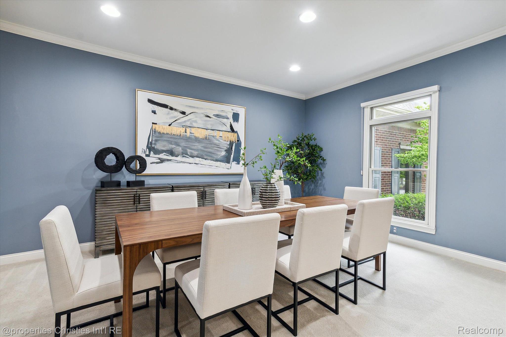 47196 MERION Circle