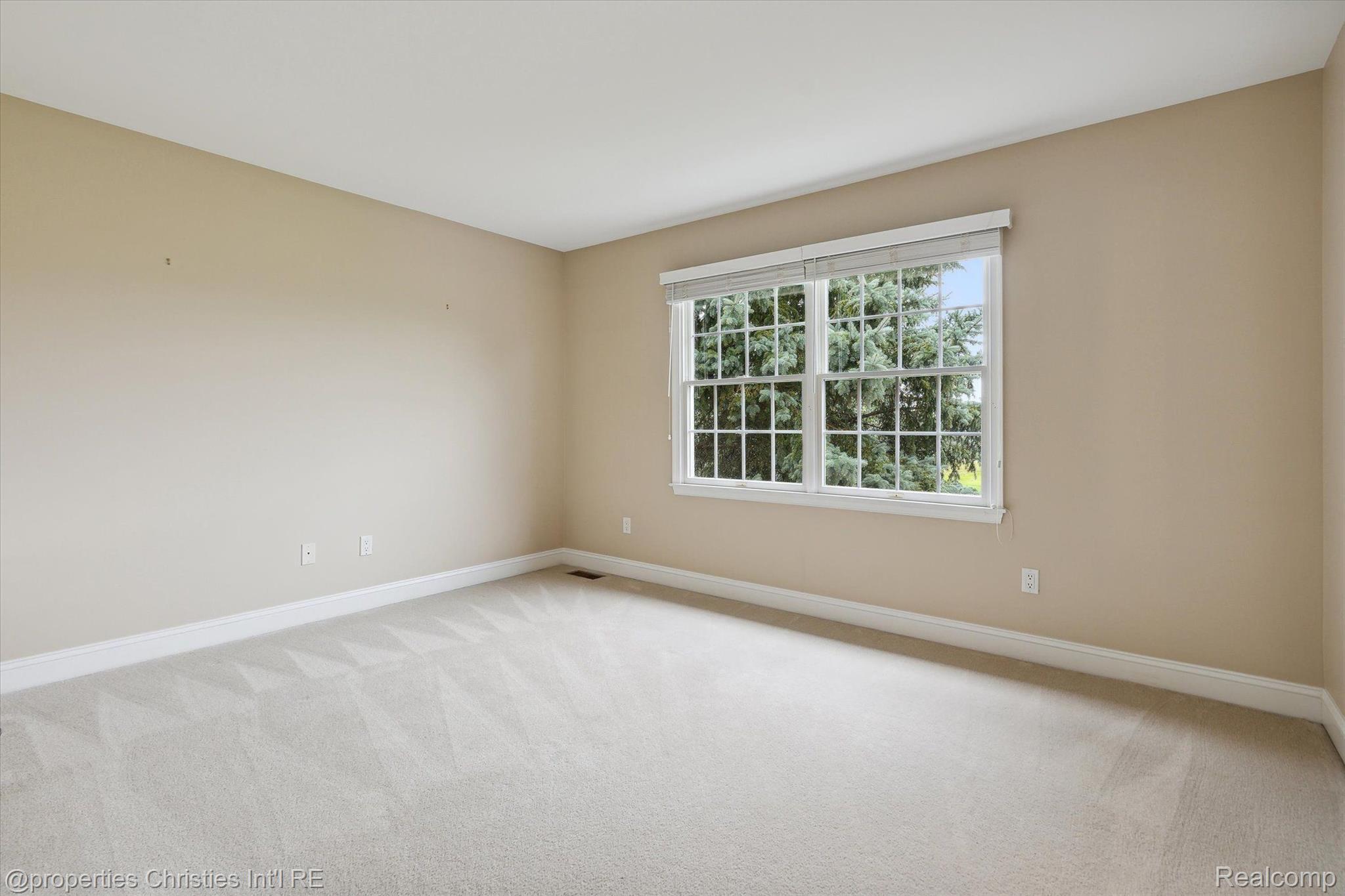 46341 PINEHURST Drive