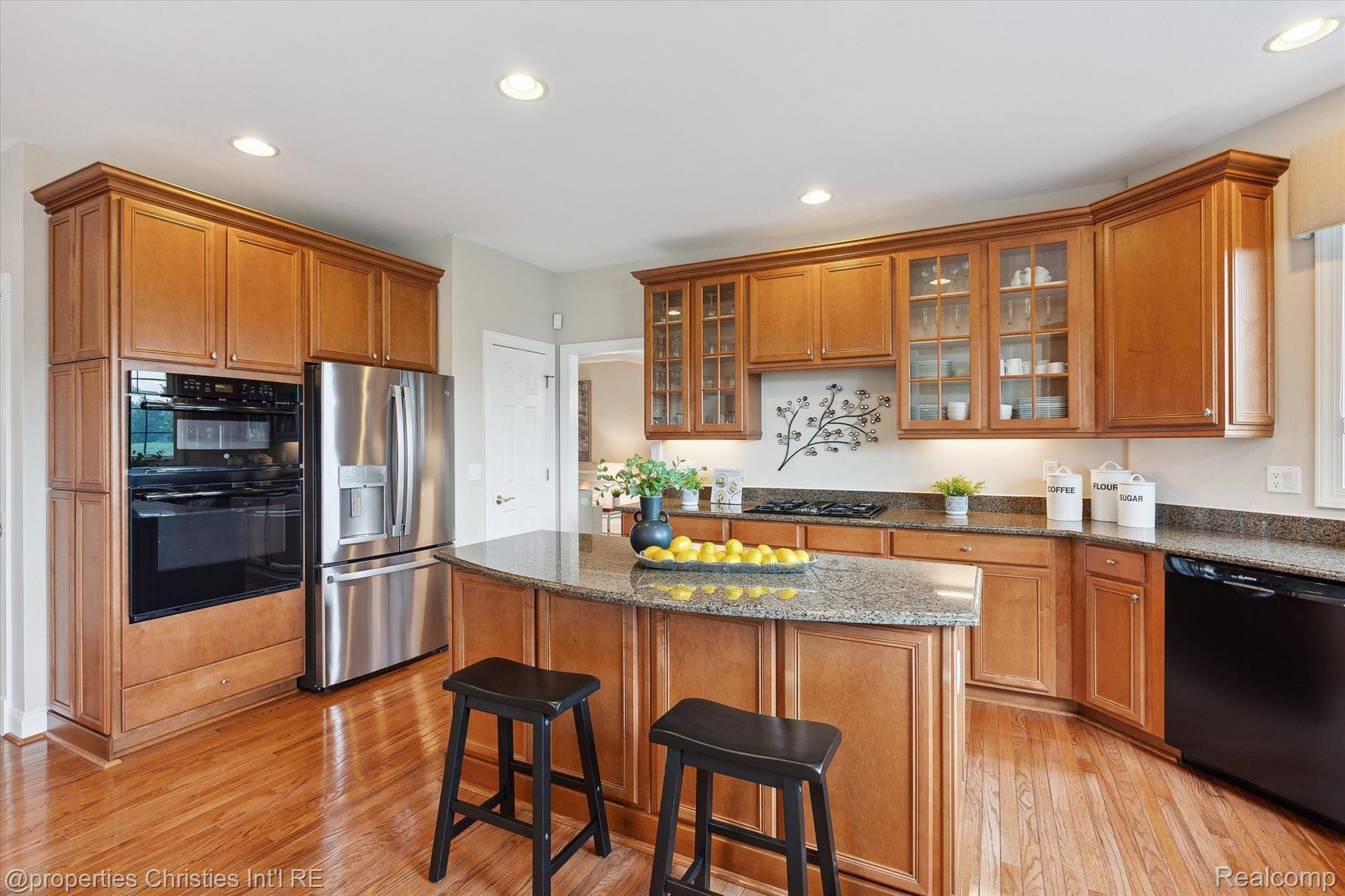 46341 PINEHURST Drive