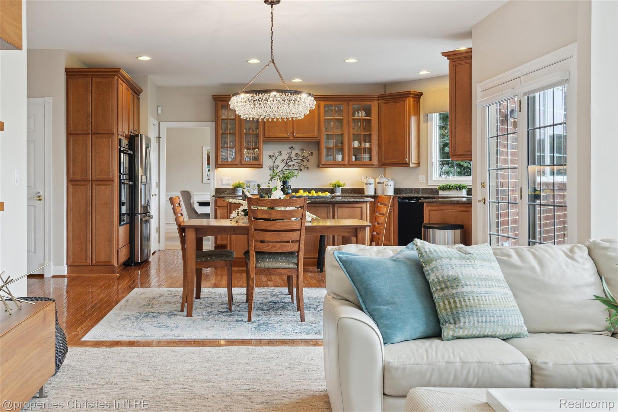 46341 PINEHURST Drive