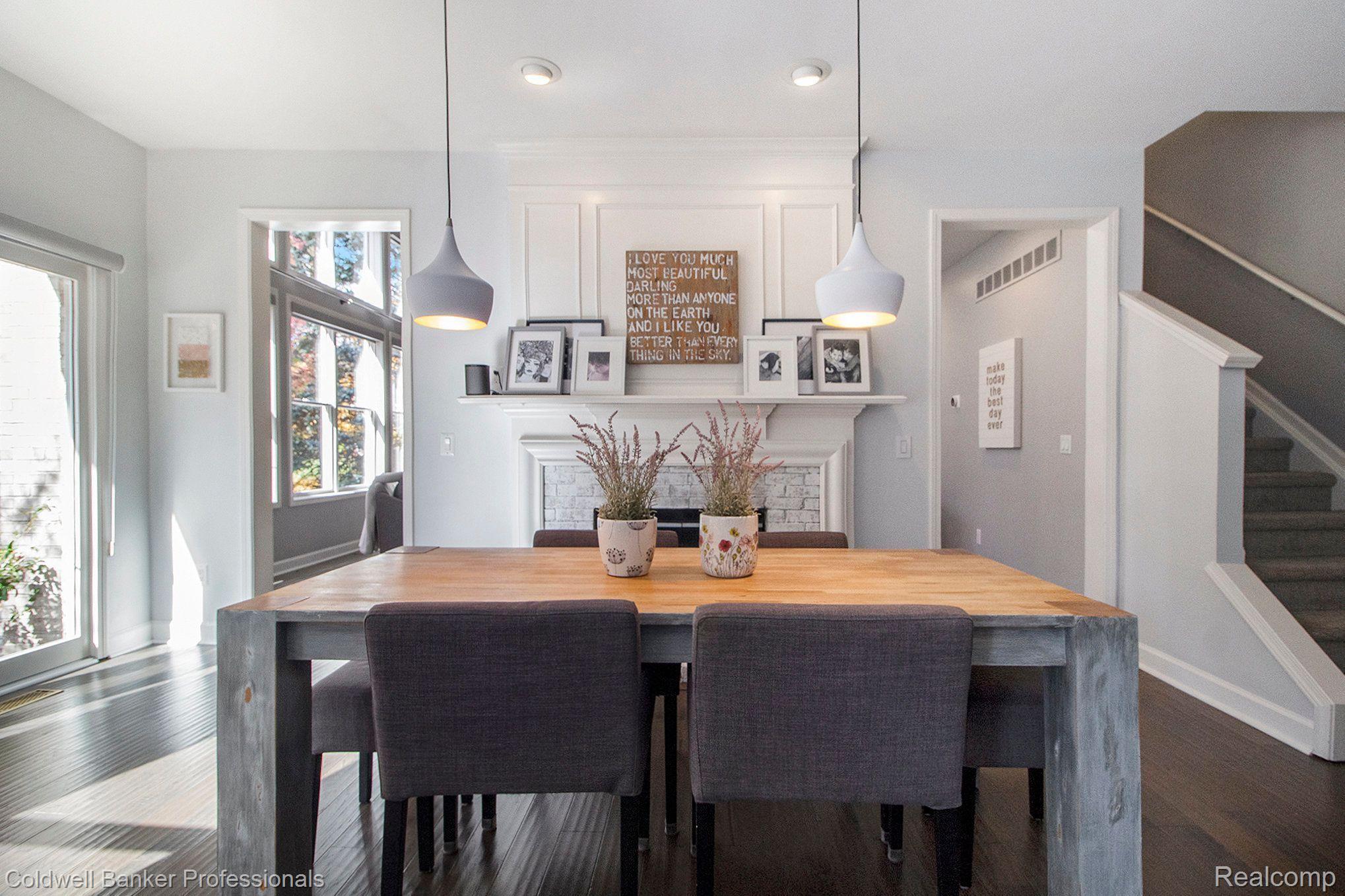 17301 OAK HILL Drive