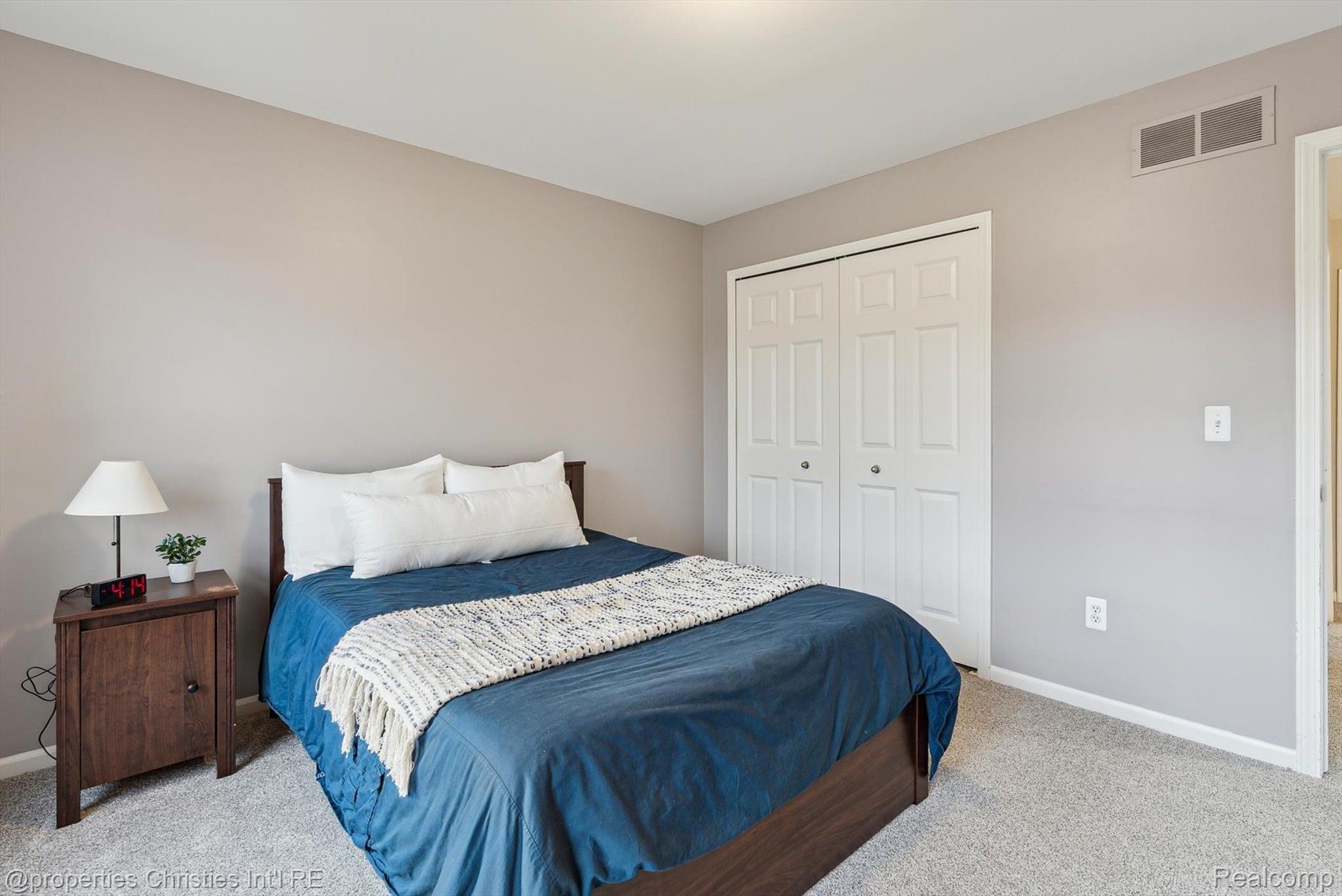 46656 MERION Circle