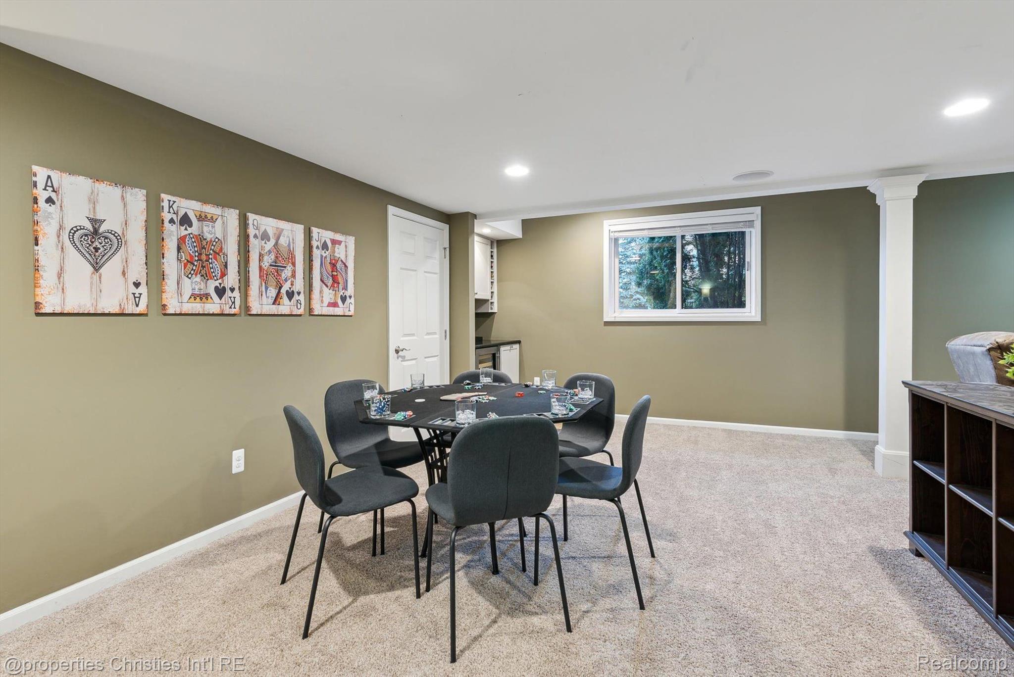 46656 MERION Circle