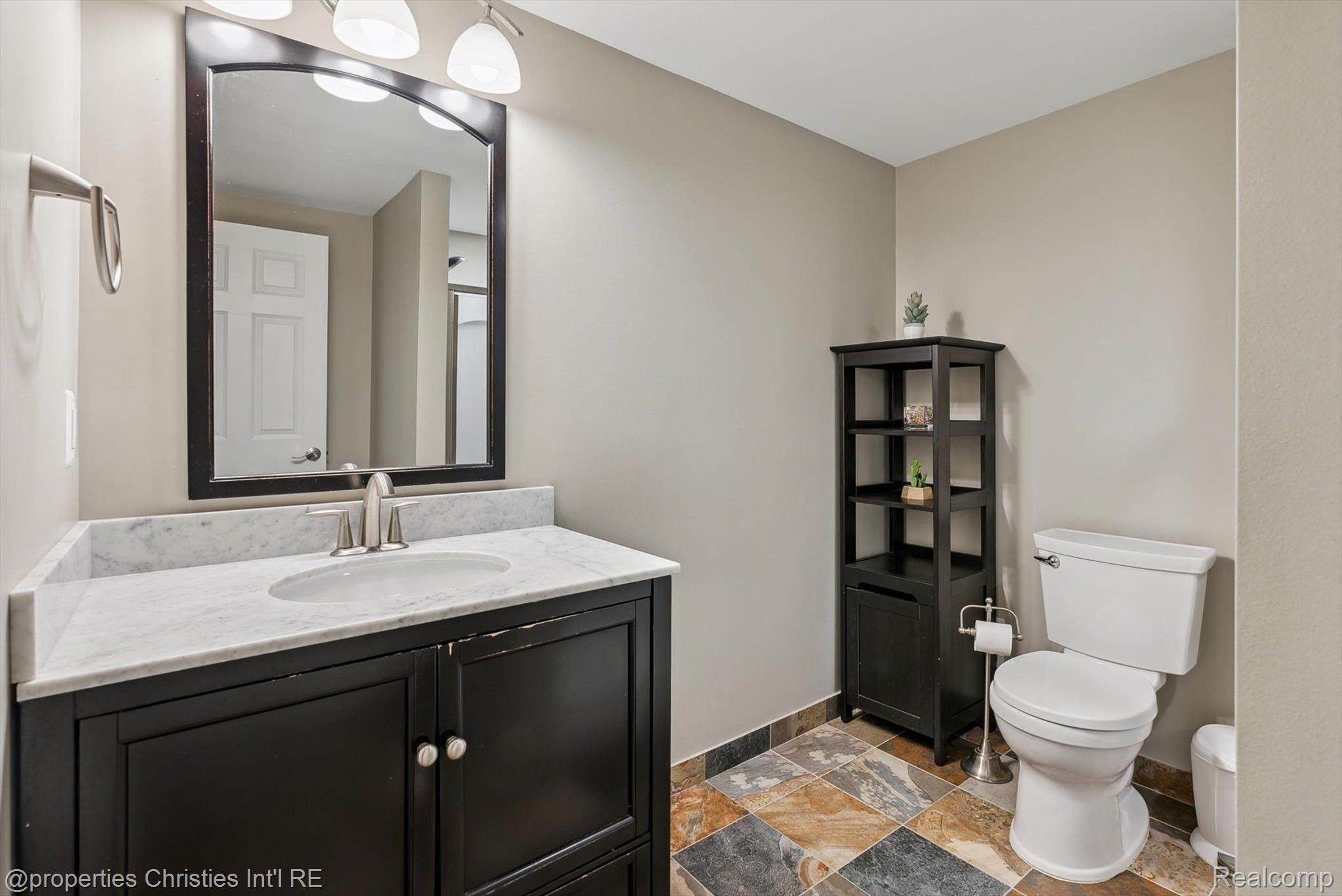 46656 MERION Circle