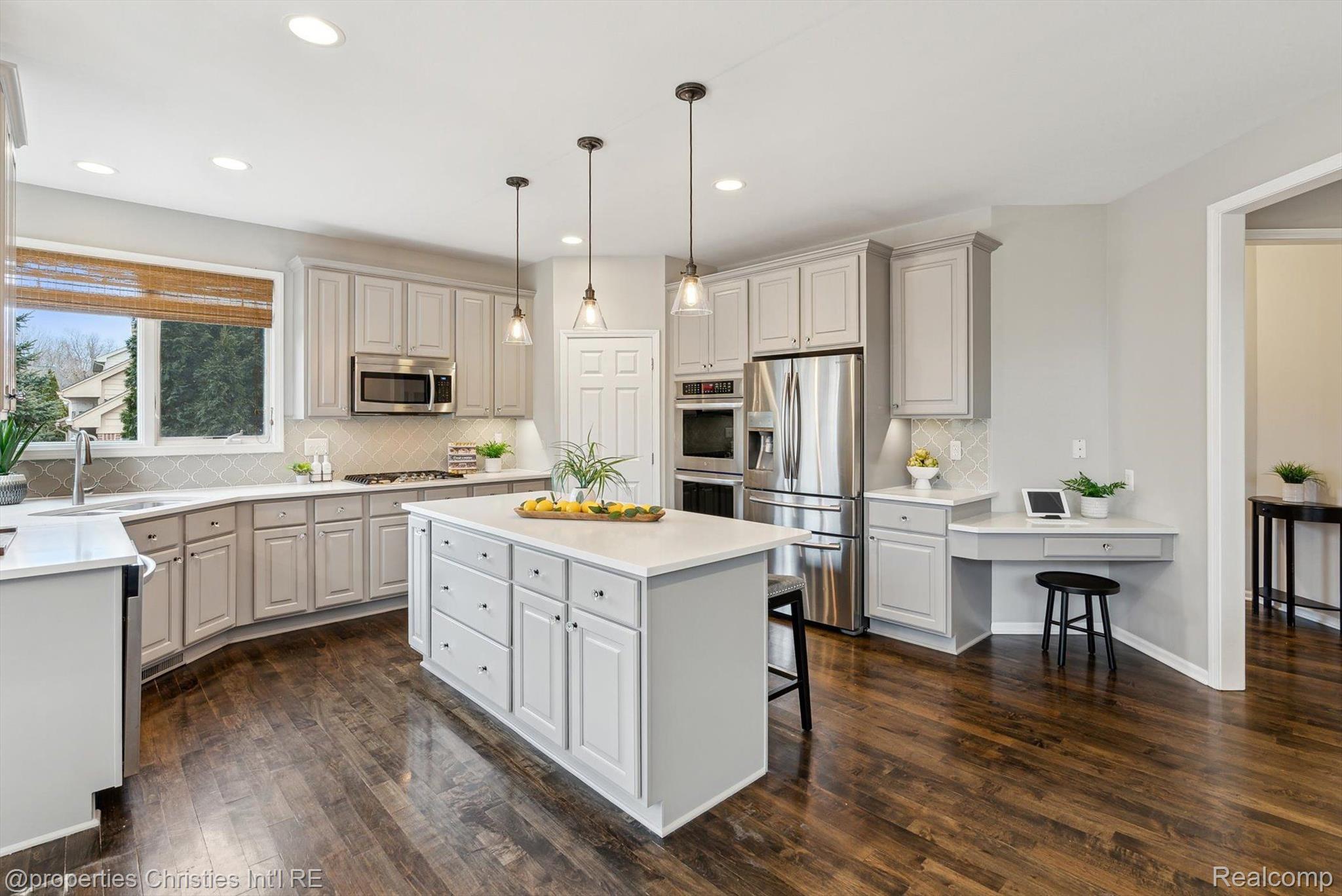46656 MERION Circle