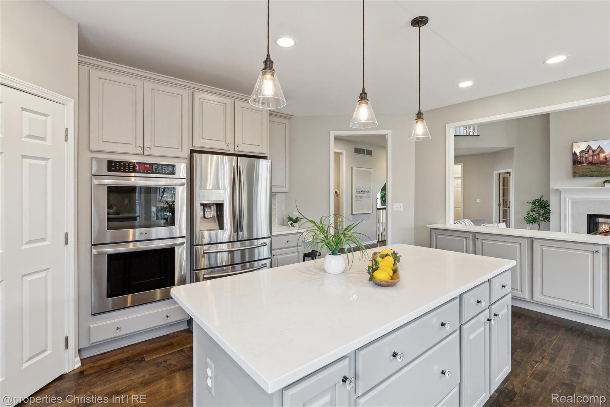 46656 MERION Circle