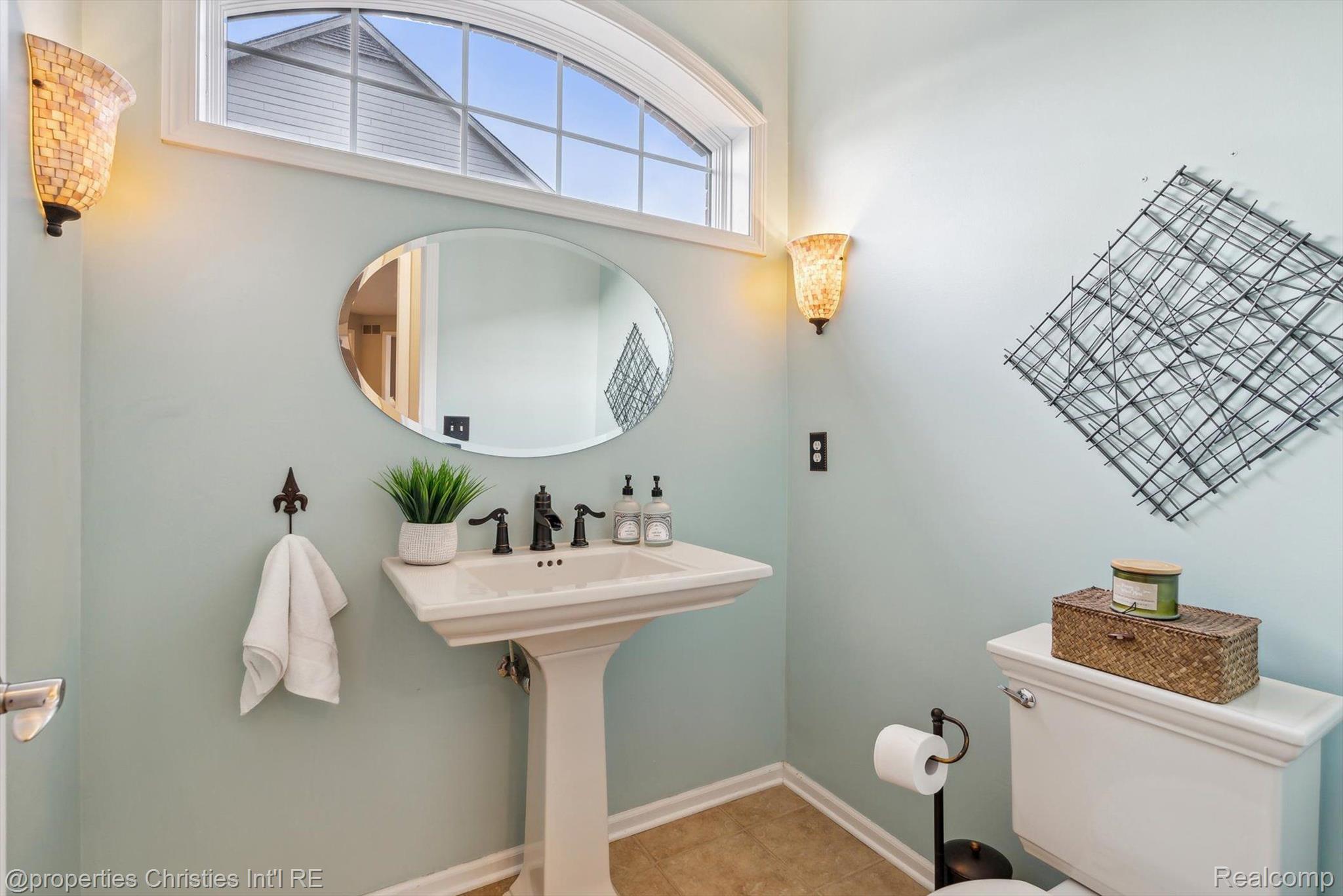 46656 MERION Circle