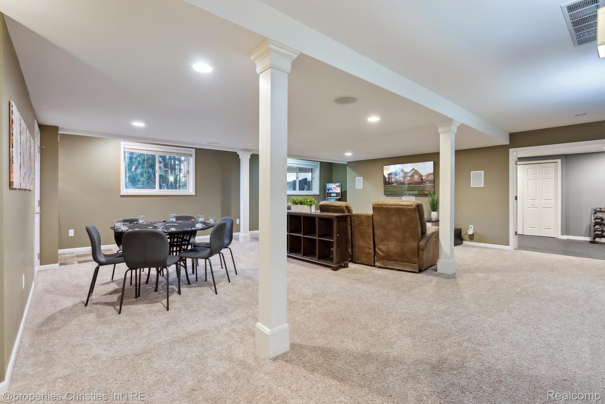 46656 MERION Circle