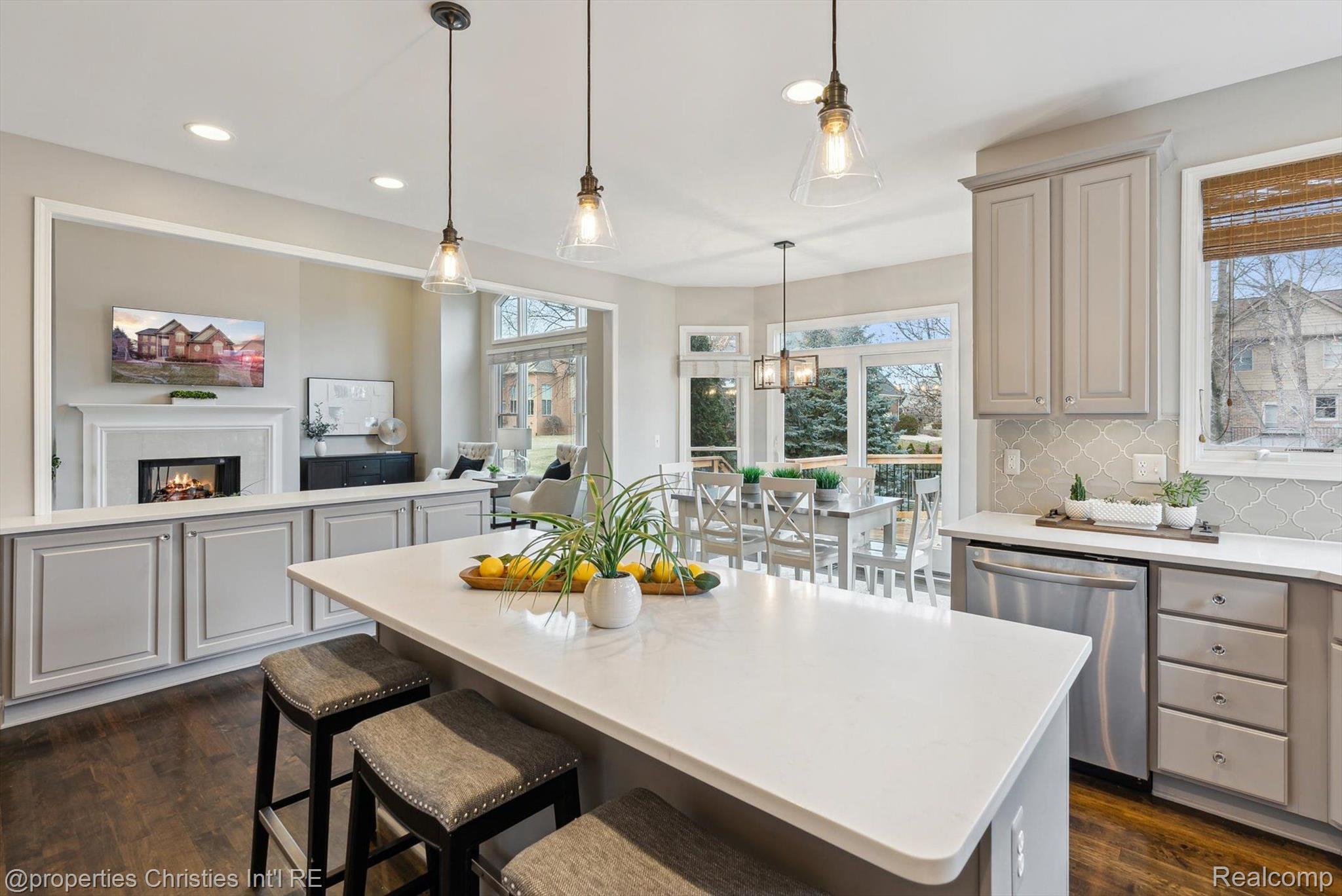 46656 MERION Circle