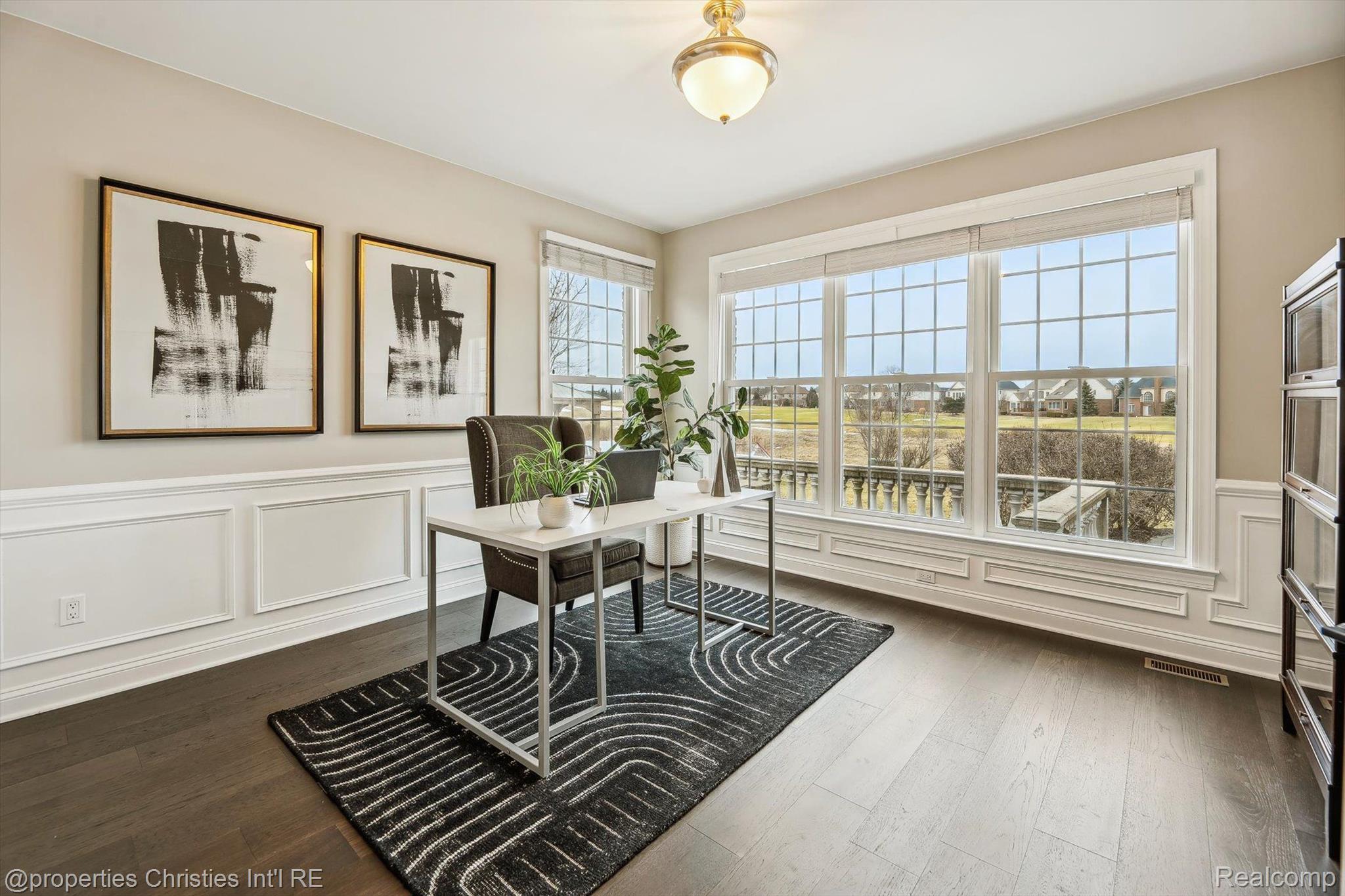 45410 PEBBLE BEACH