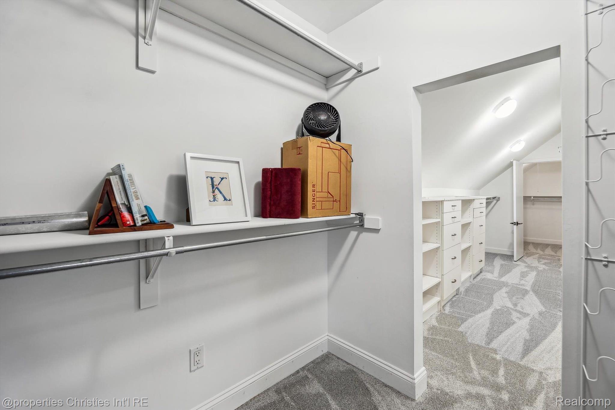 45410 PEBBLE BEACH