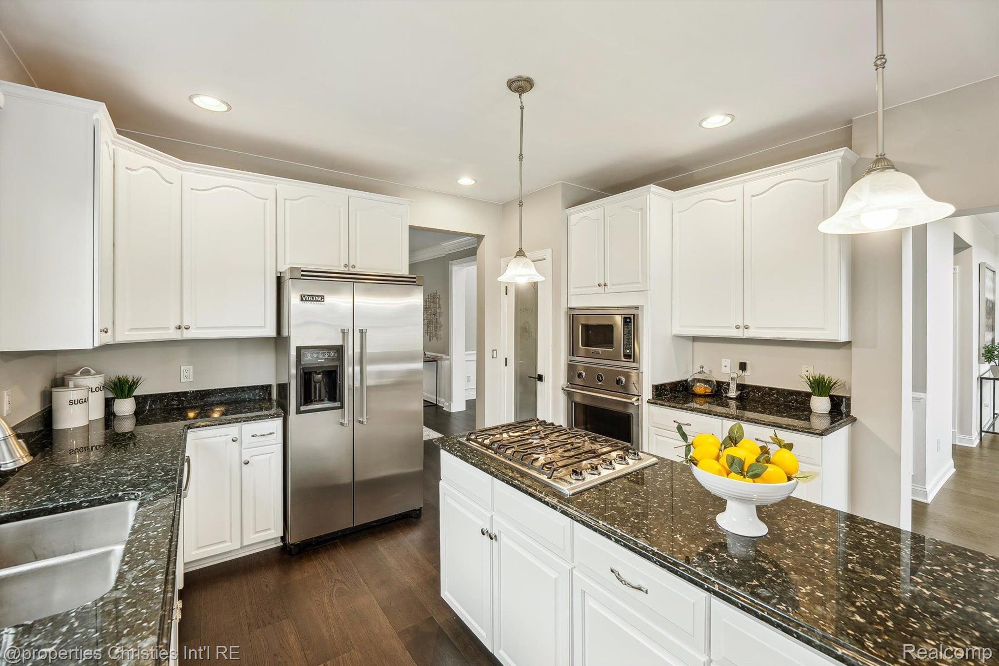 45410 PEBBLE BEACH