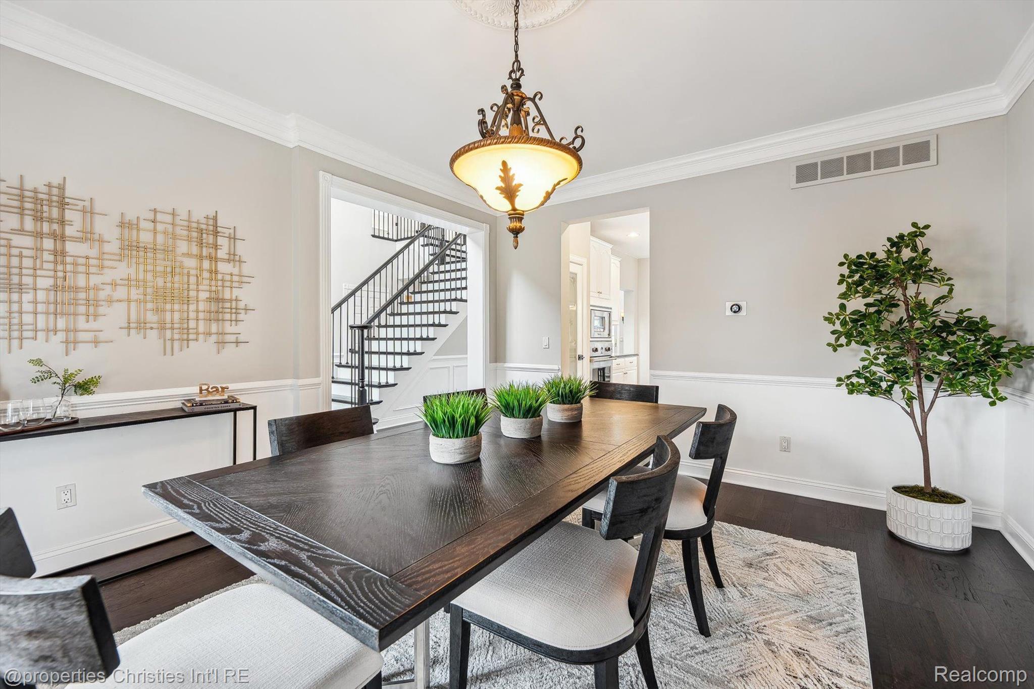 45410 PEBBLE BEACH