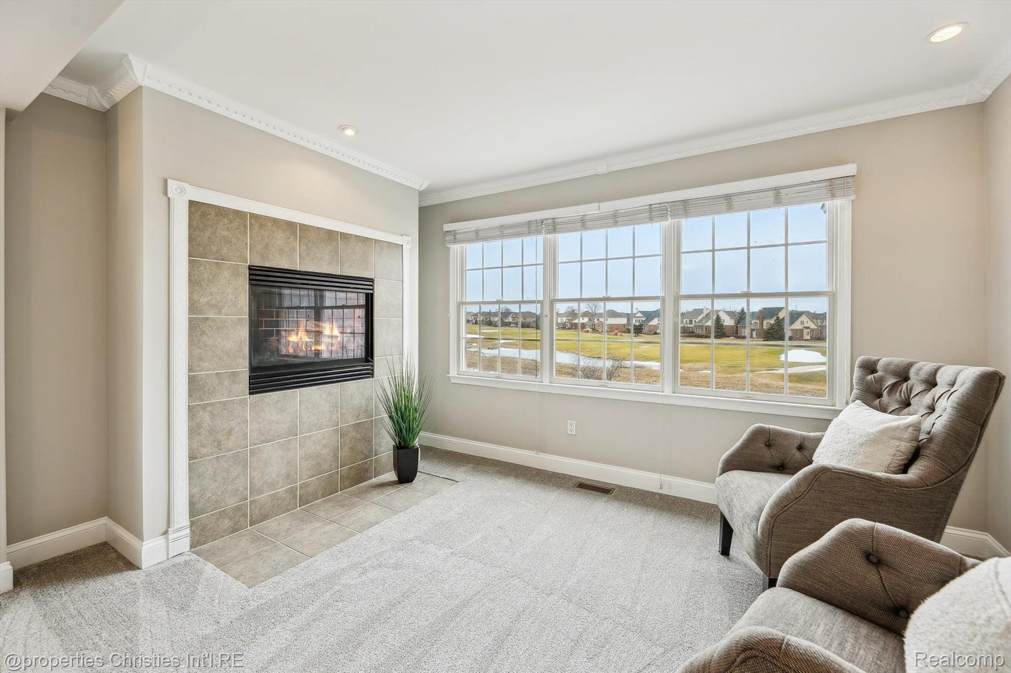 45410 PEBBLE BEACH