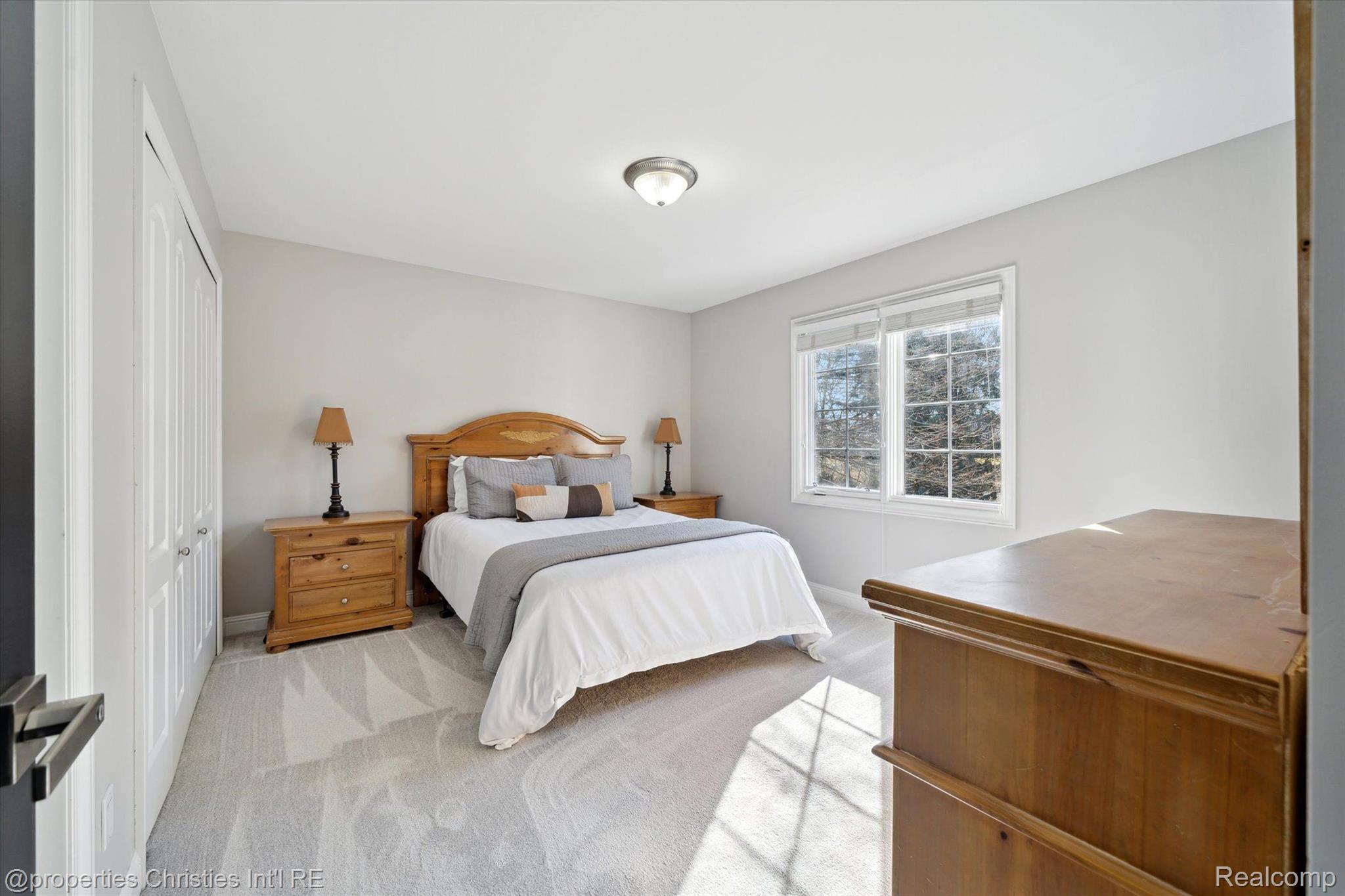 16171 PINE VALLEY Drive