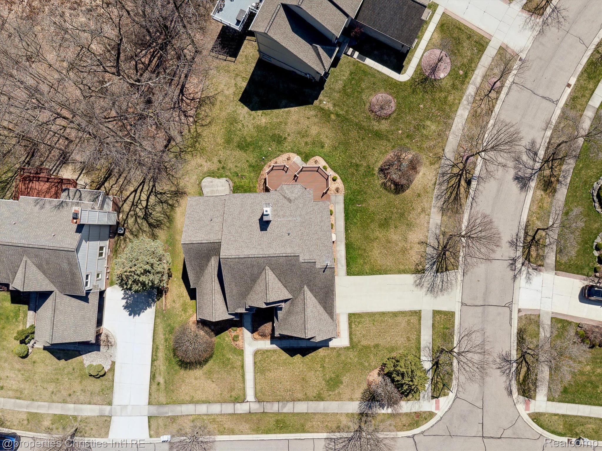 40611 PAISLEY Circle