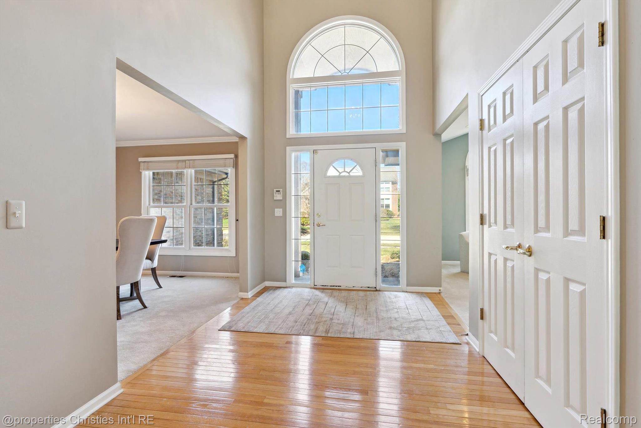 40611 PAISLEY Circle