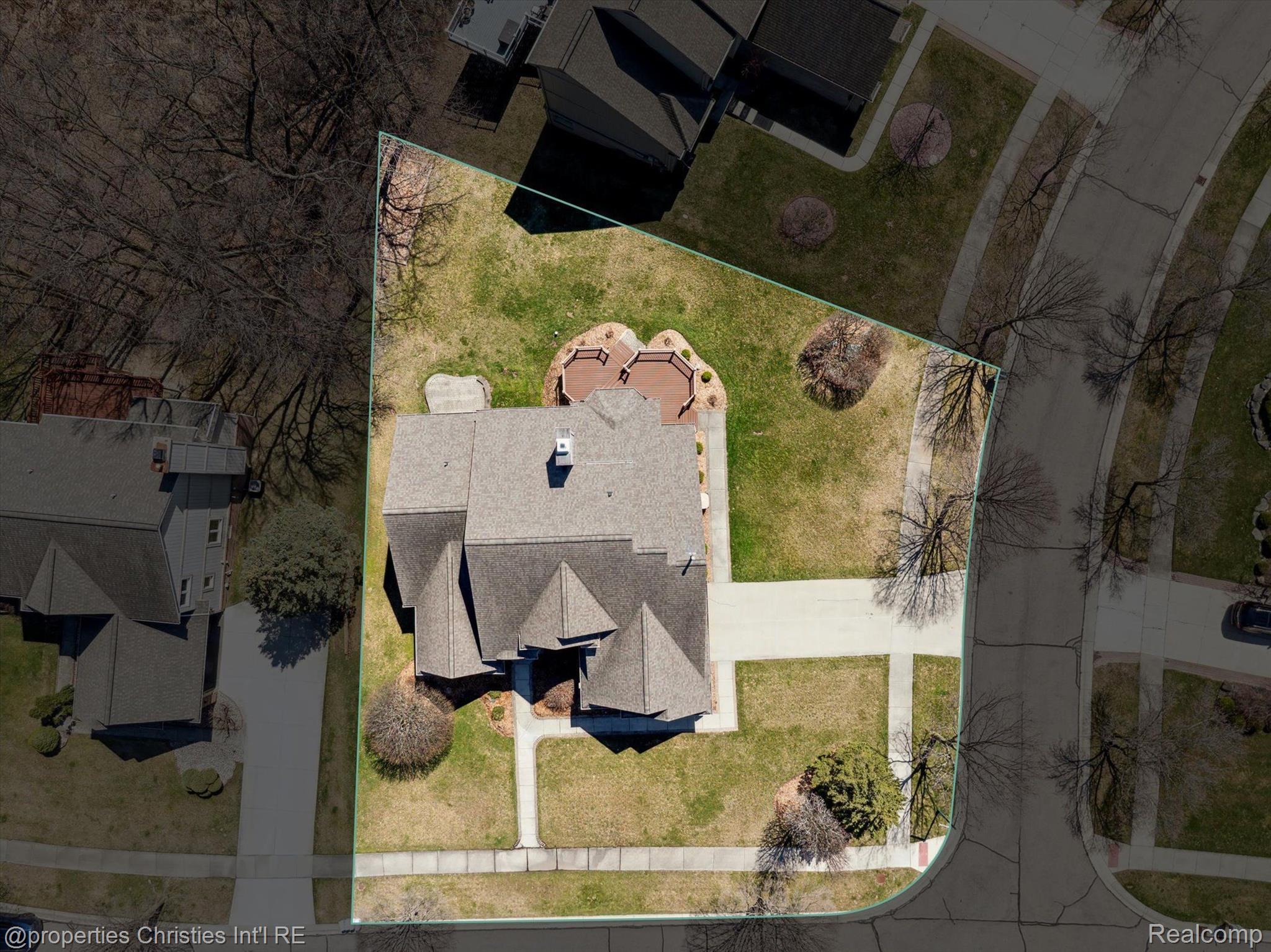 40611 PAISLEY Circle