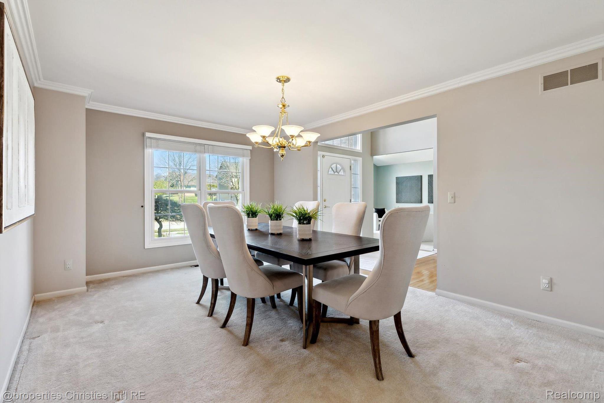 40611 PAISLEY Circle