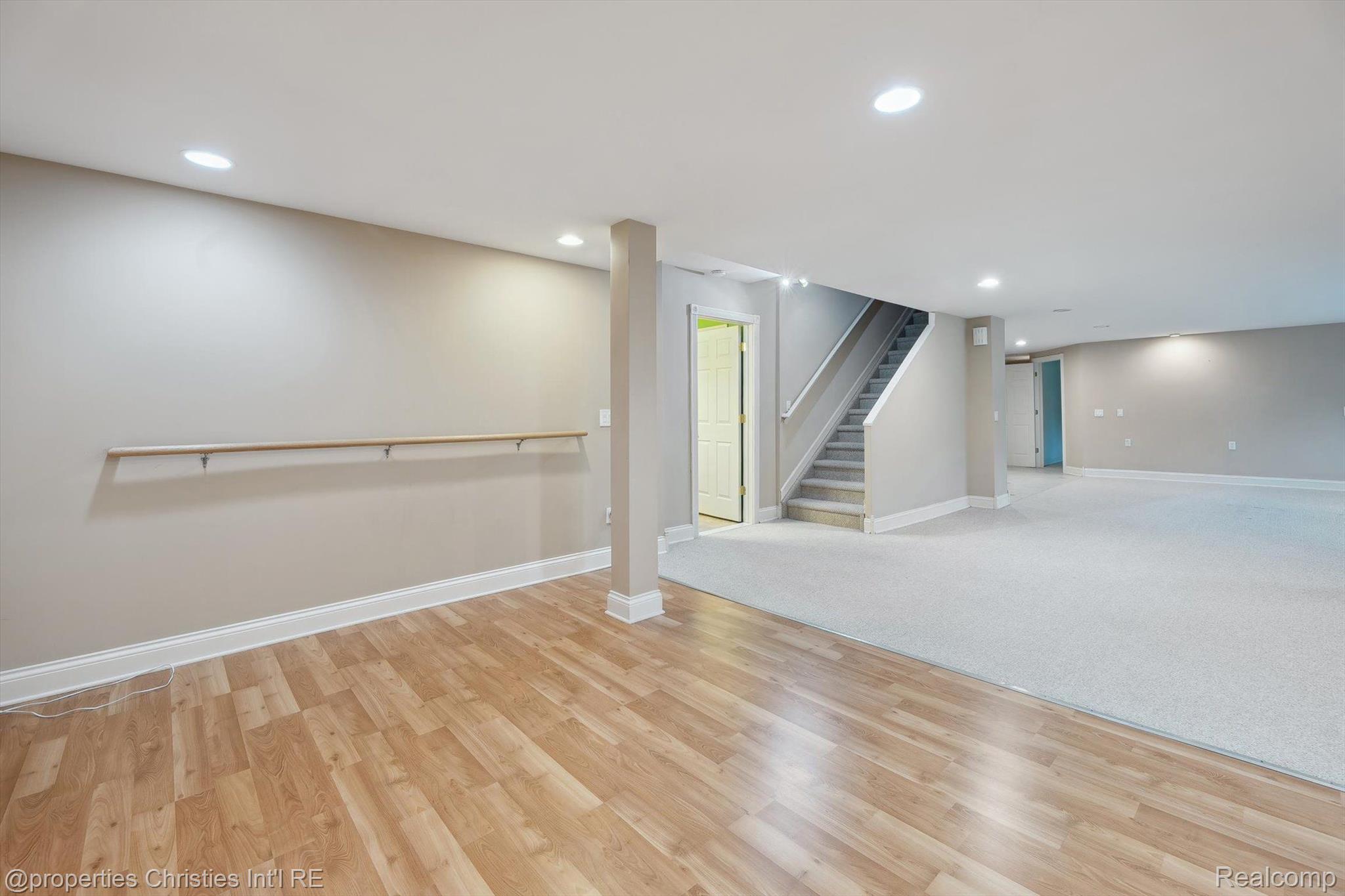 45055 WALNUT RIDGE