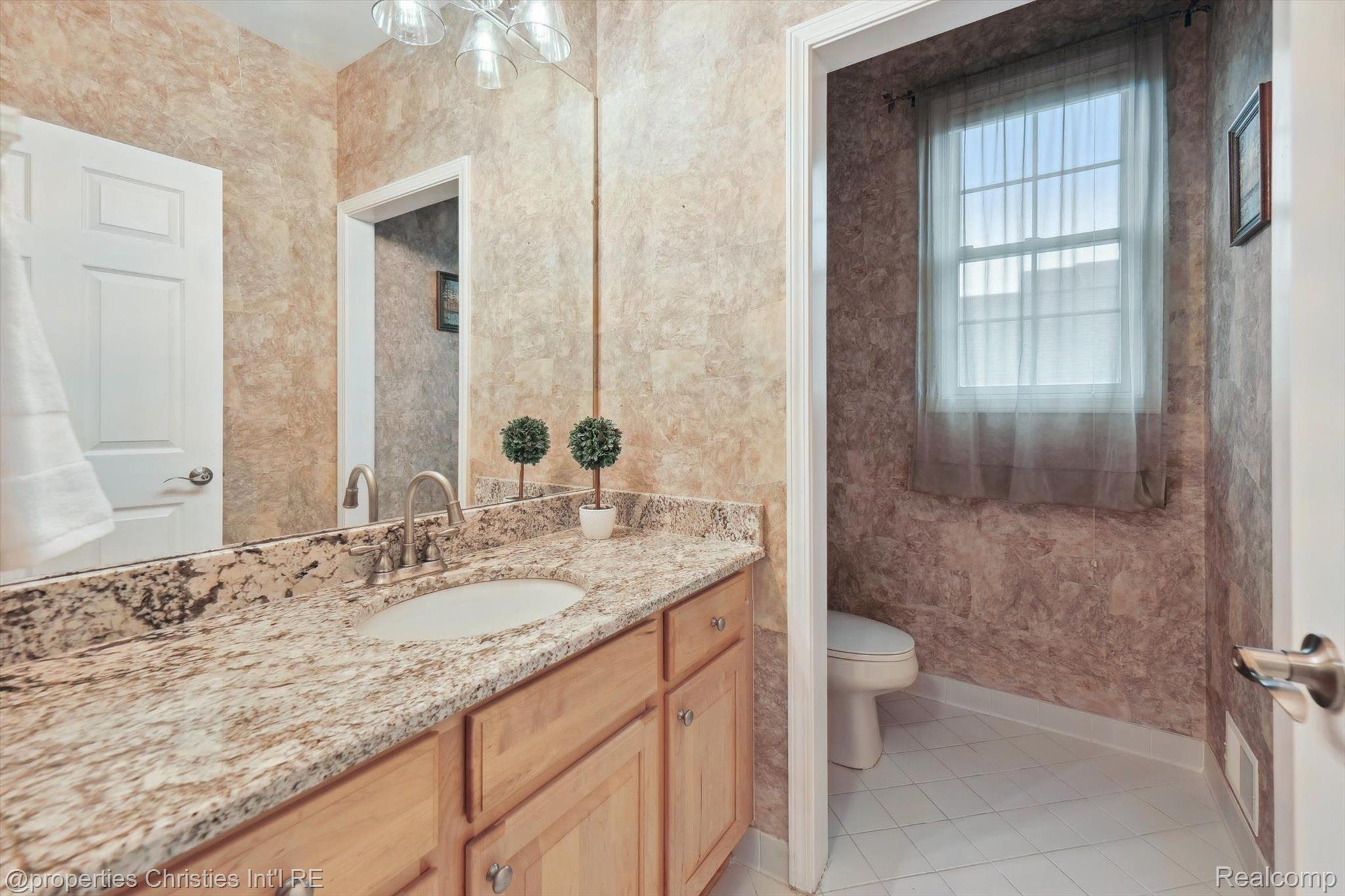 45055 WALNUT RIDGE