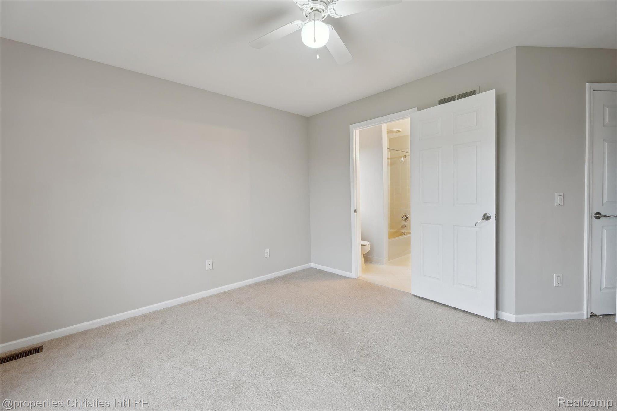 45055 WALNUT RIDGE