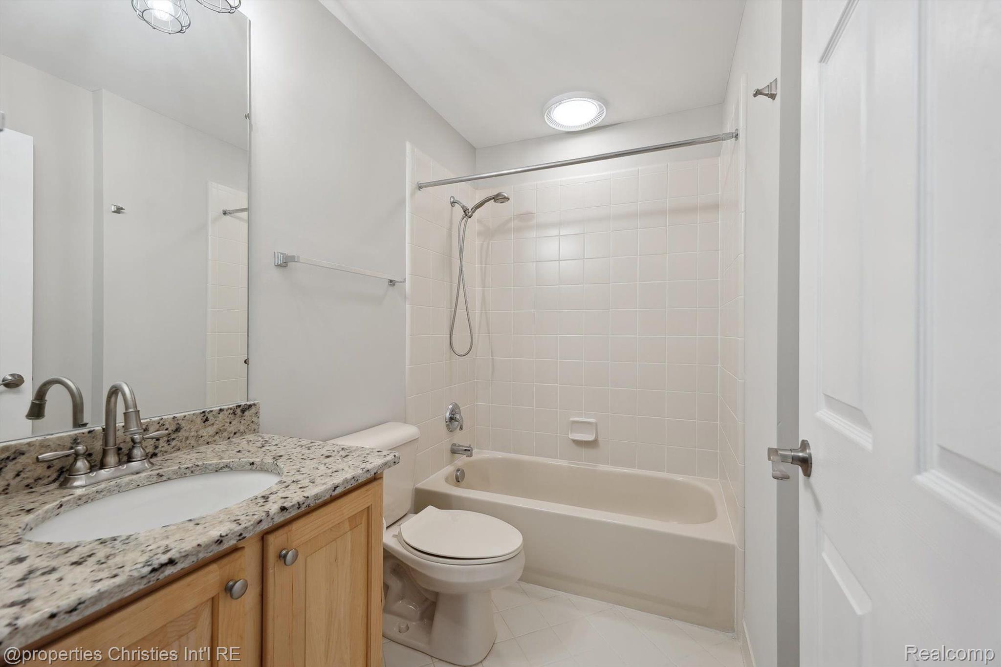 45055 WALNUT RIDGE