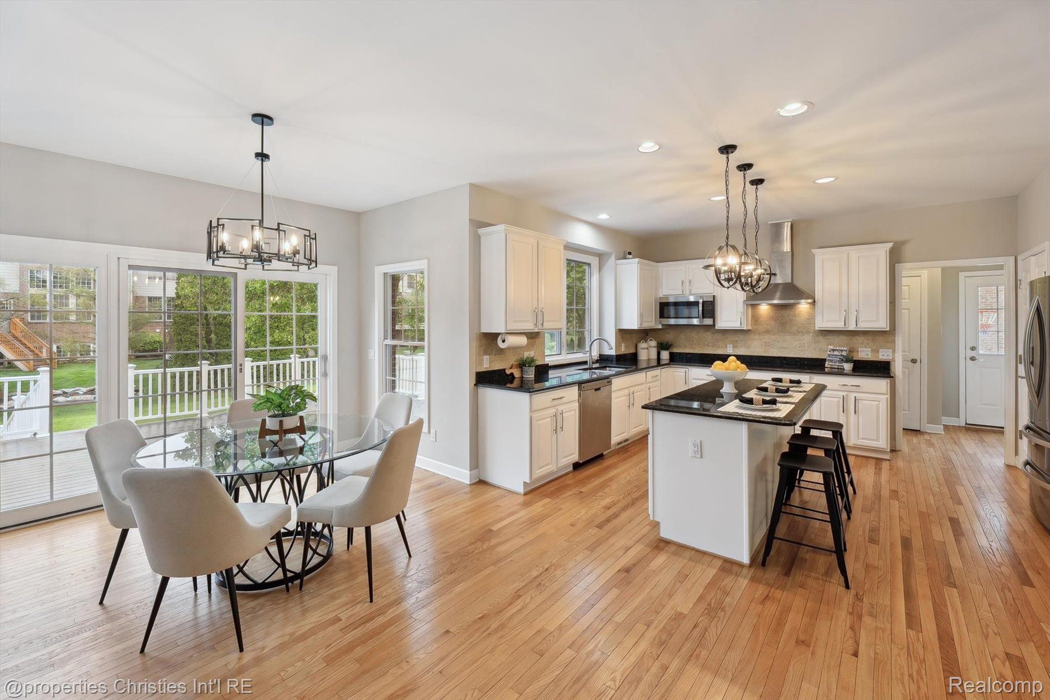 45055 WALNUT RIDGE