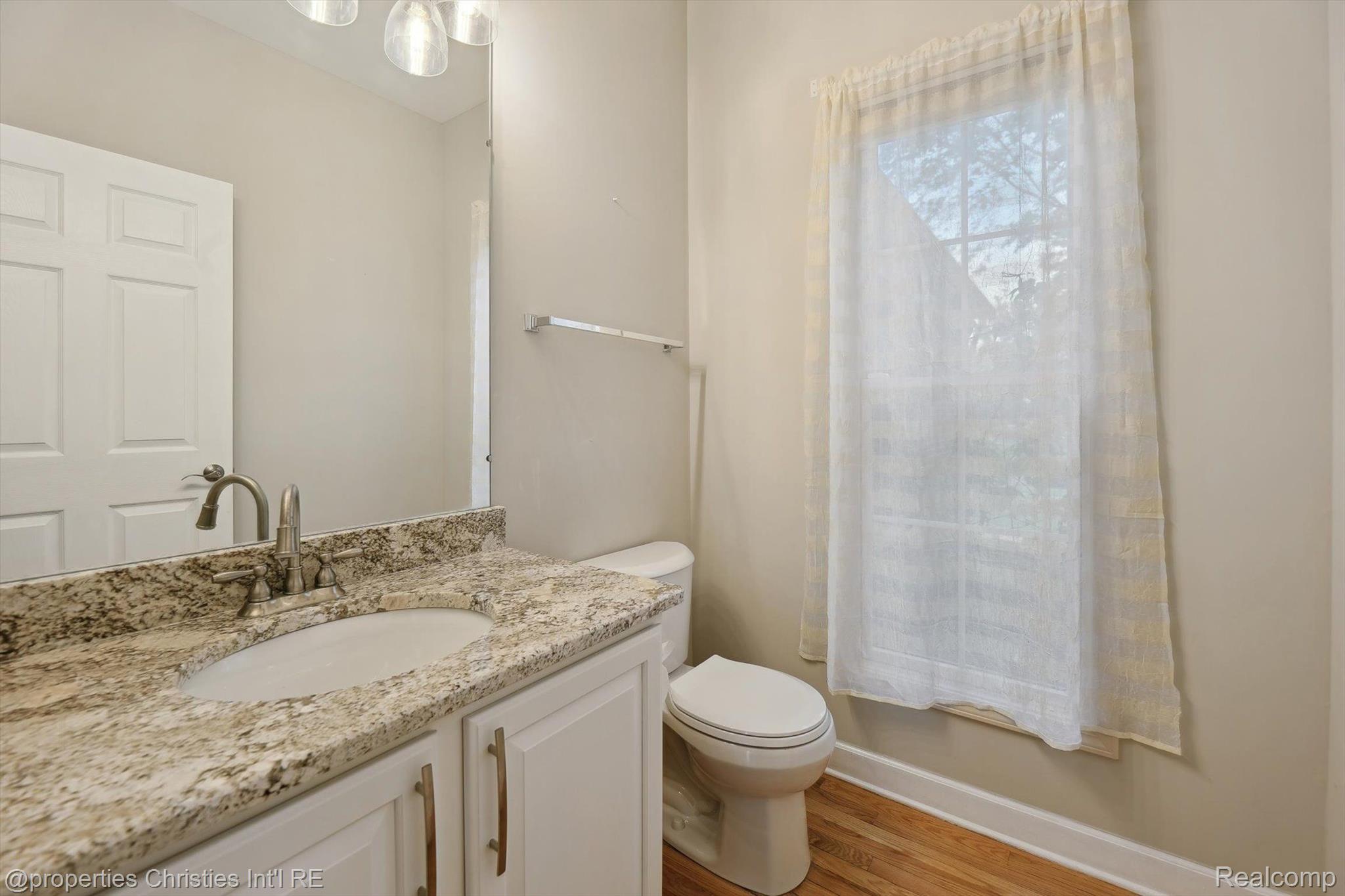 45055 WALNUT RIDGE