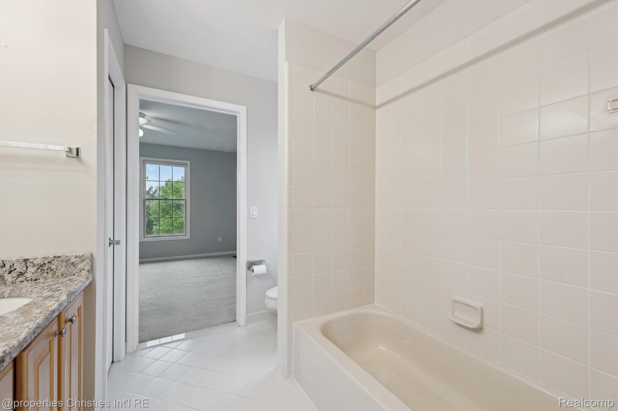 45055 WALNUT RIDGE