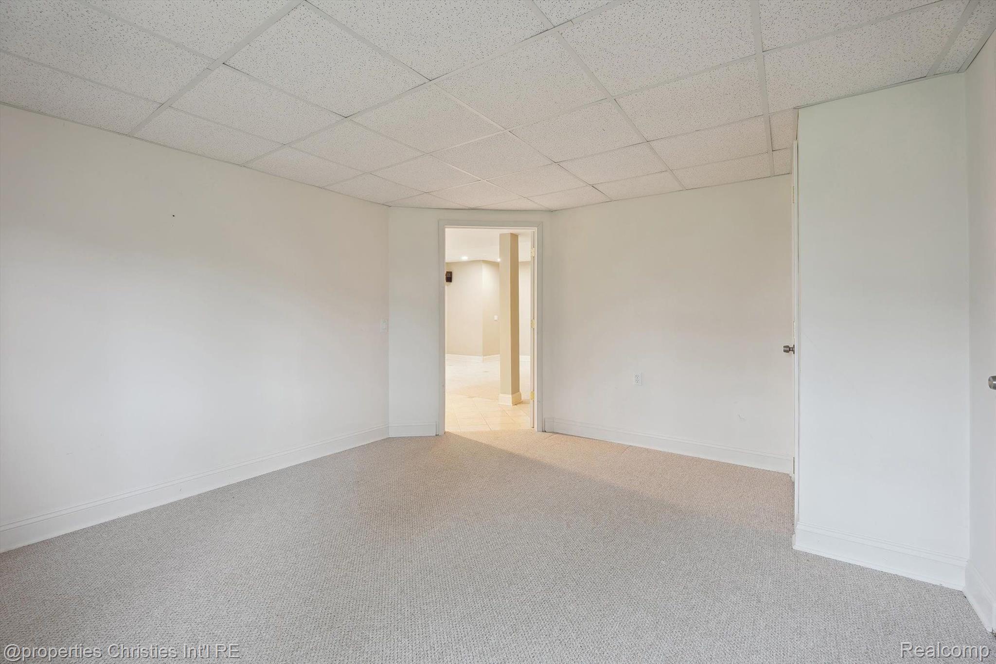 45055 WALNUT RIDGE