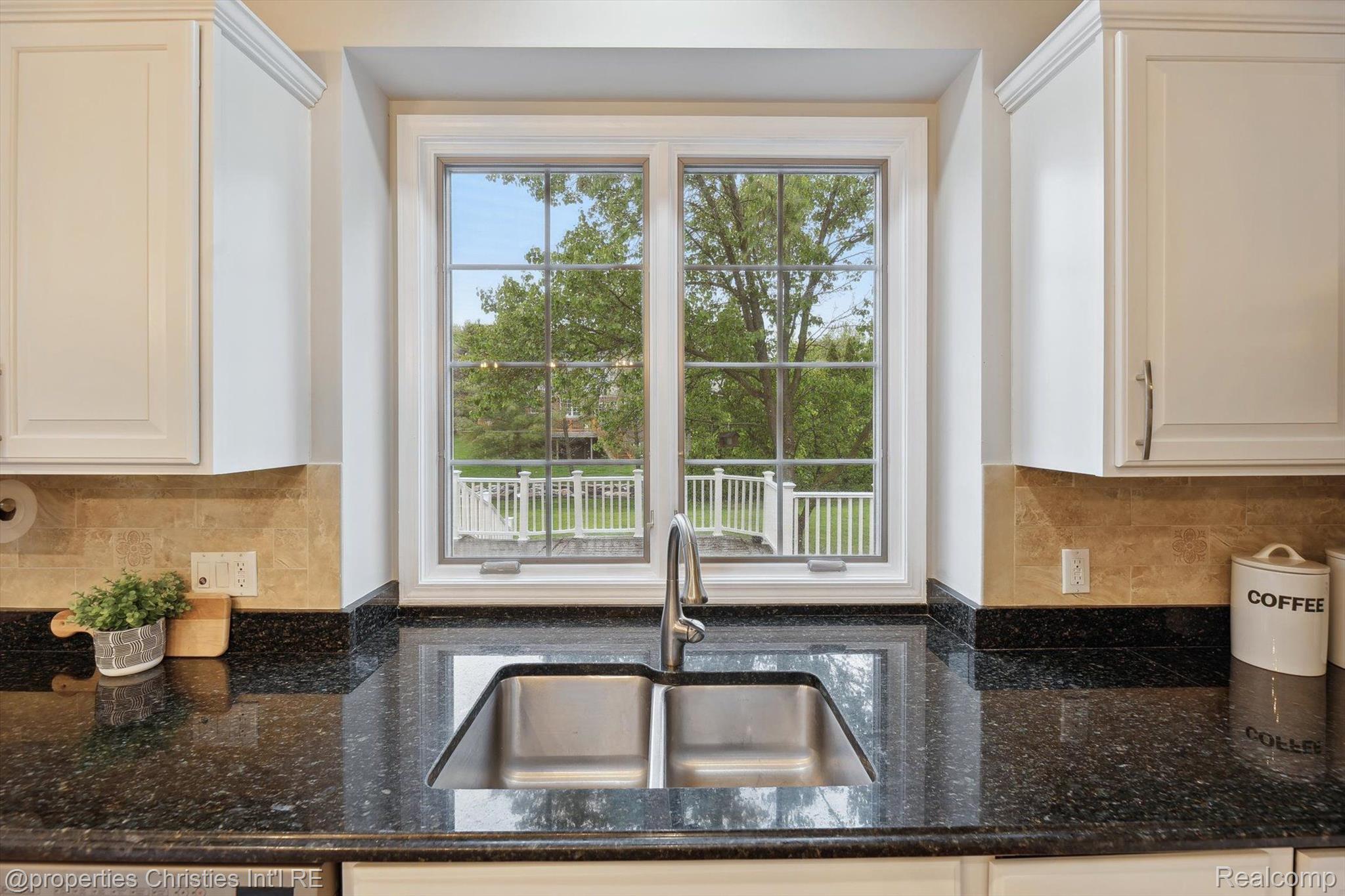 45055 WALNUT RIDGE