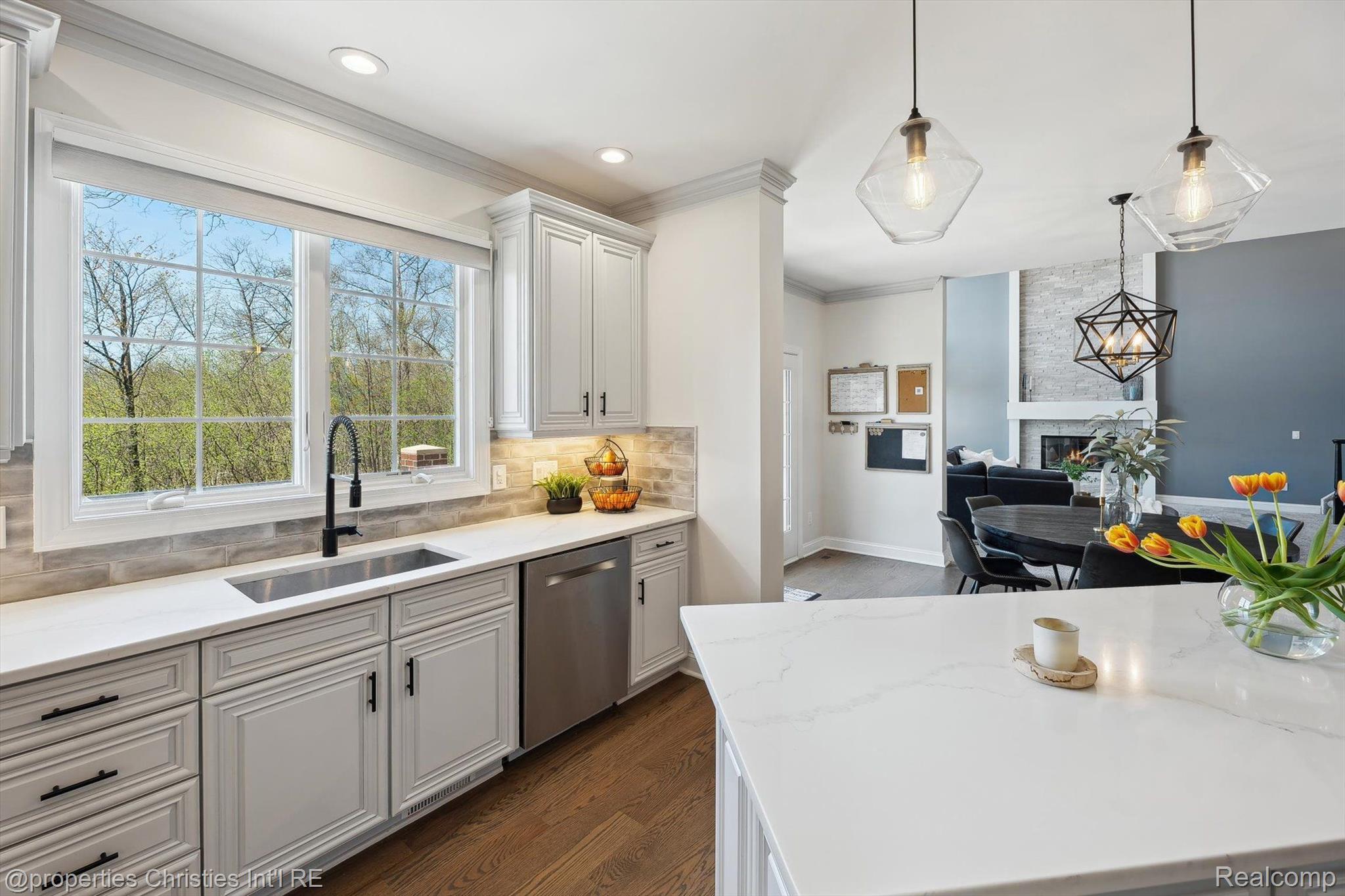 45933 TOURNAMENT Drive
