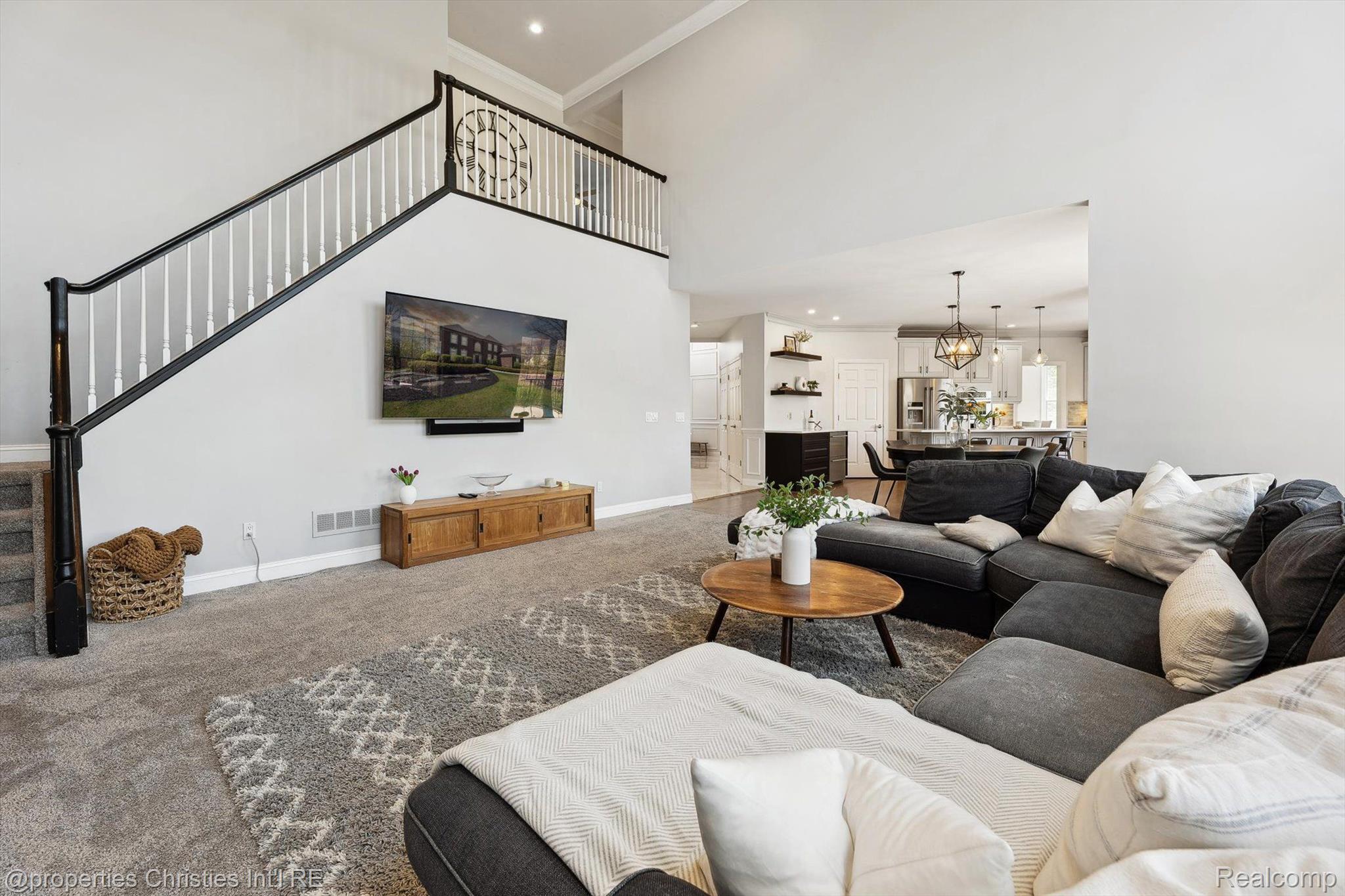 45933 TOURNAMENT Drive