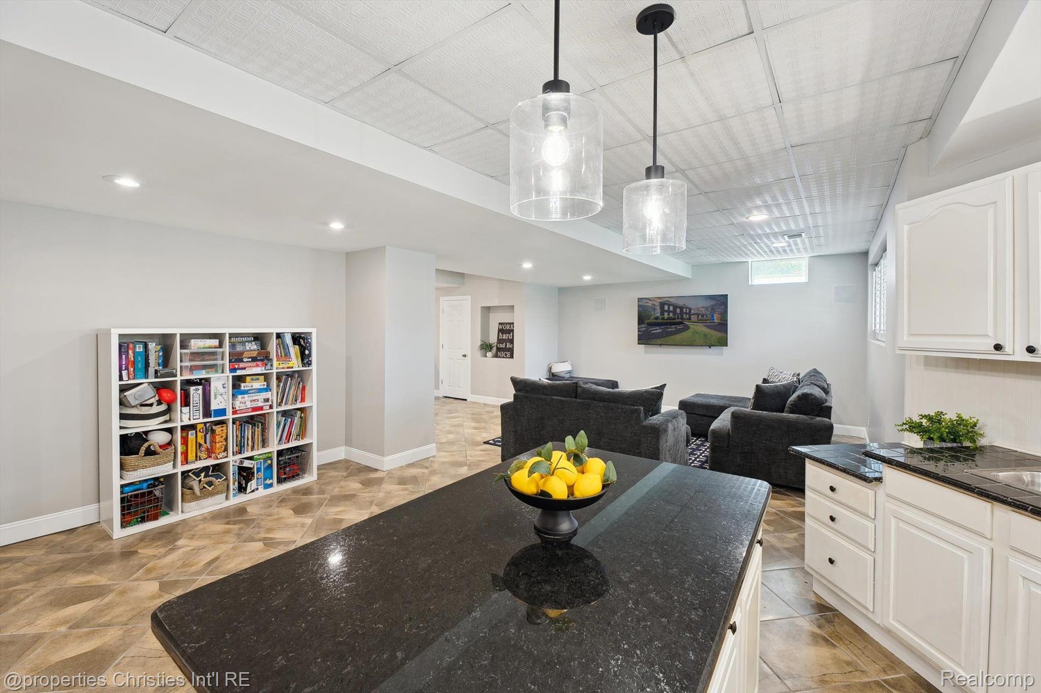 45933 TOURNAMENT Drive