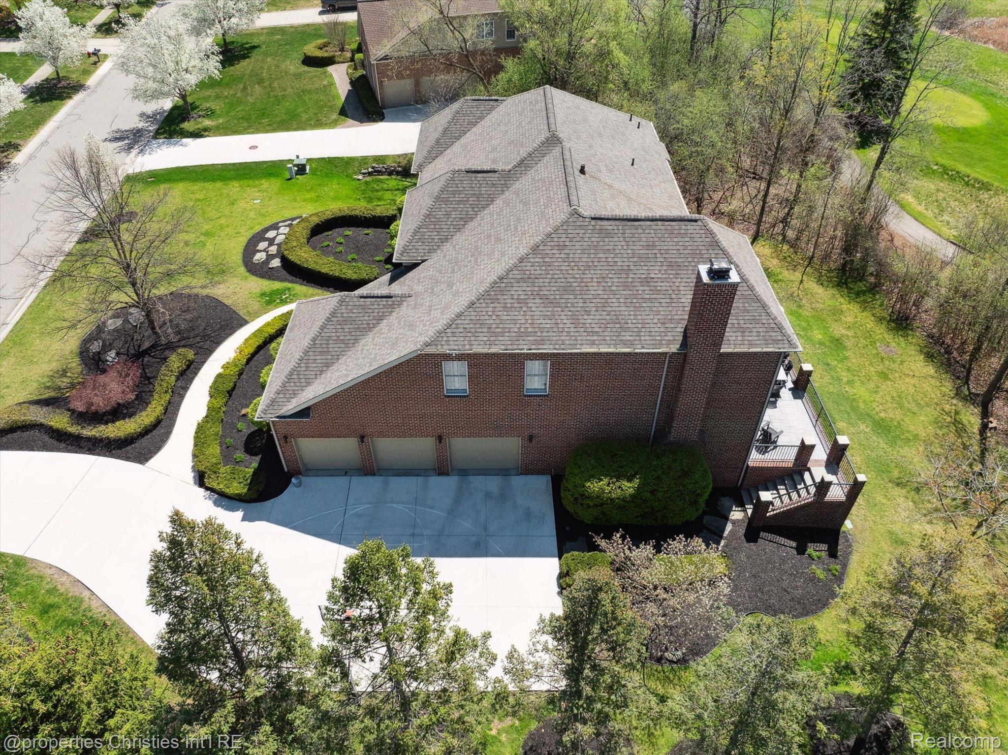 45933 TOURNAMENT Drive