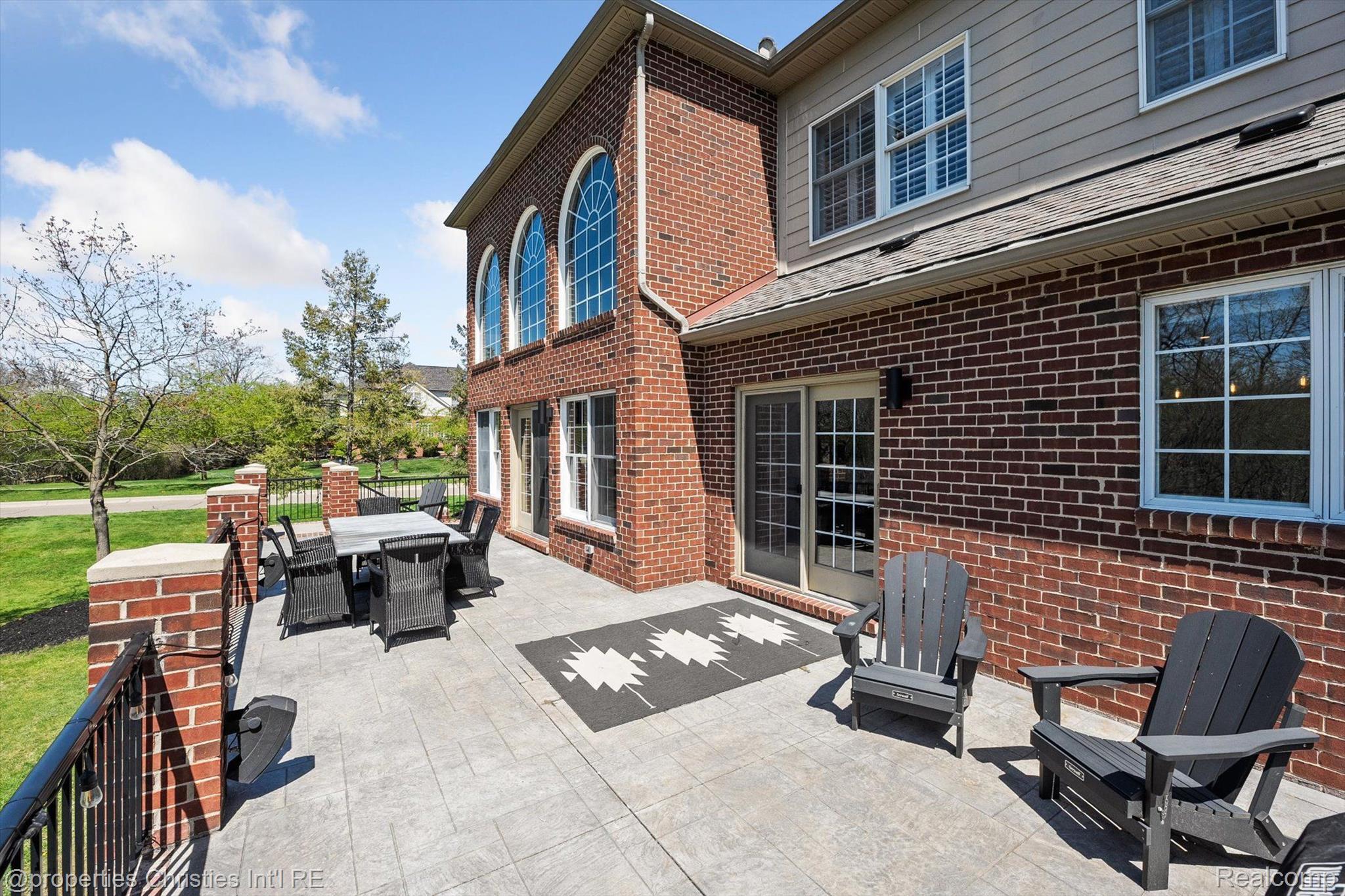 45933 TOURNAMENT Drive