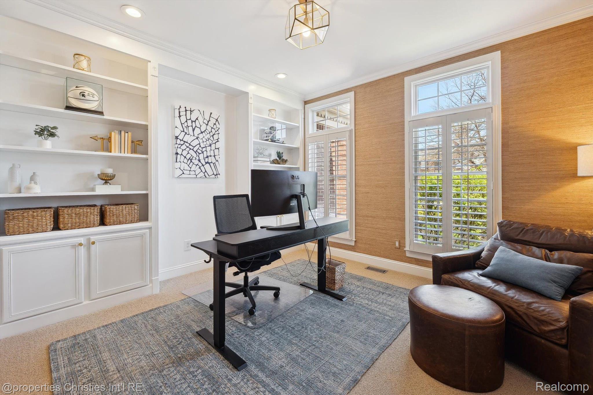 45933 TOURNAMENT Drive