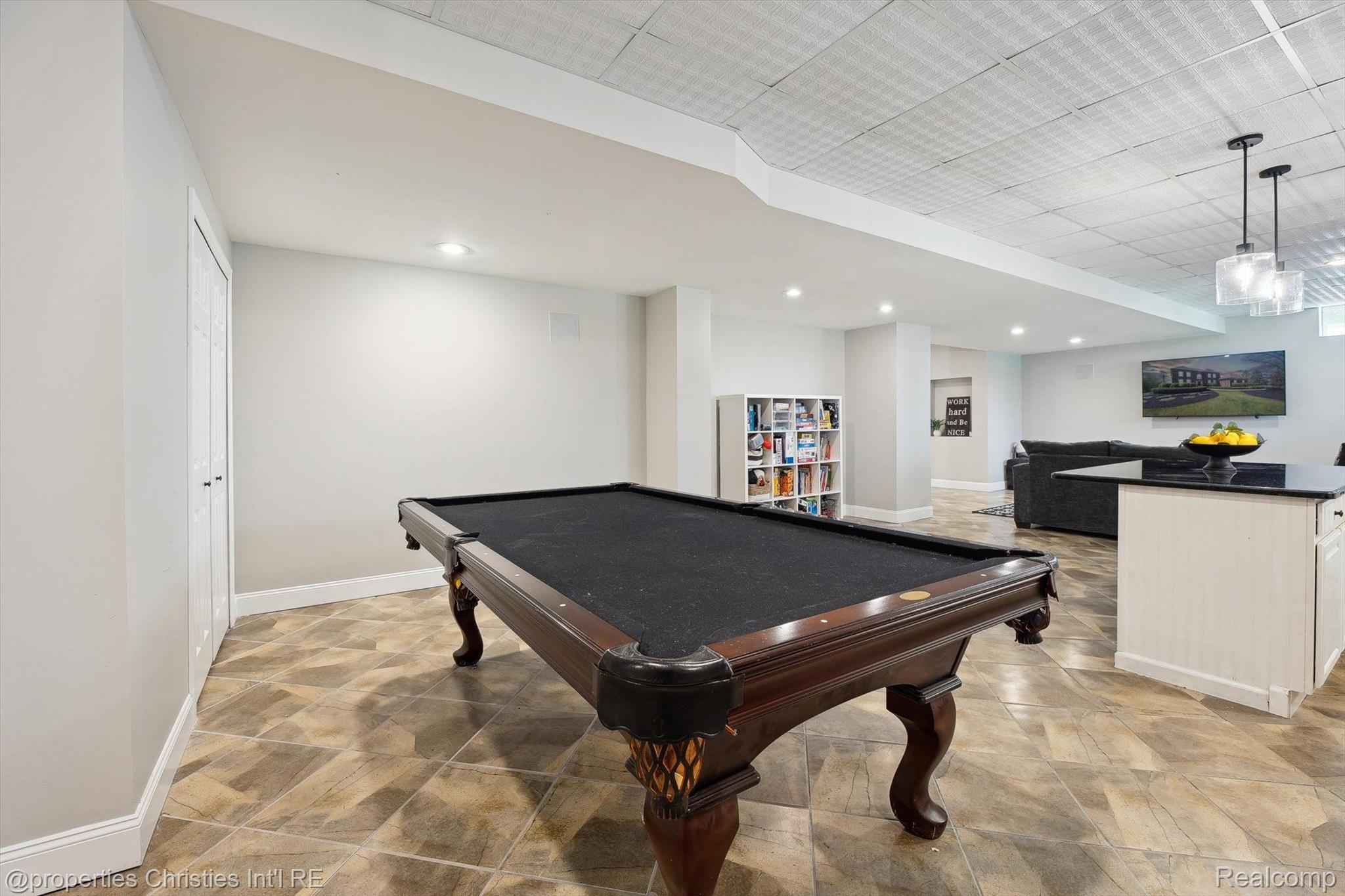 45933 TOURNAMENT Drive