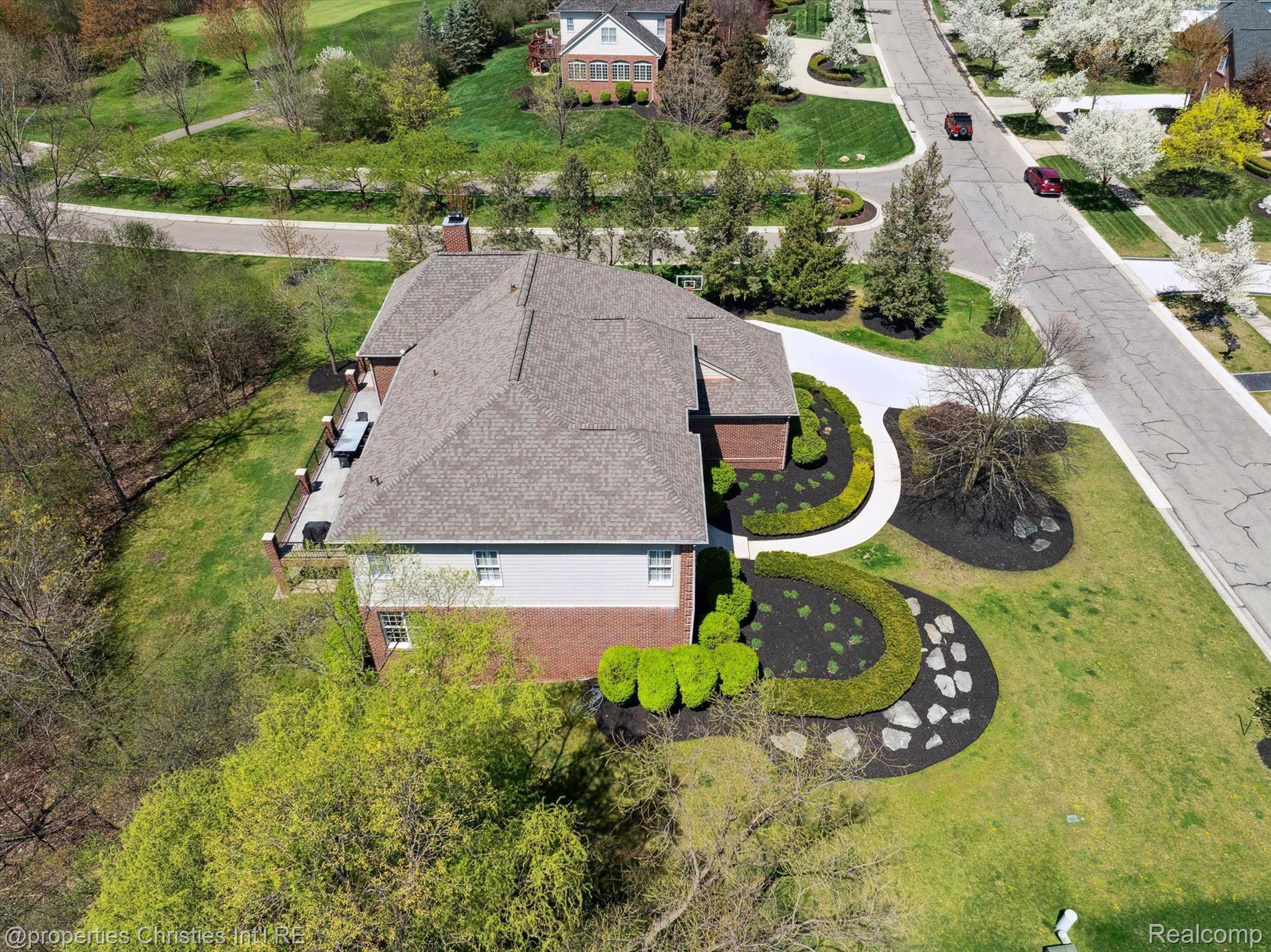 45933 TOURNAMENT Drive