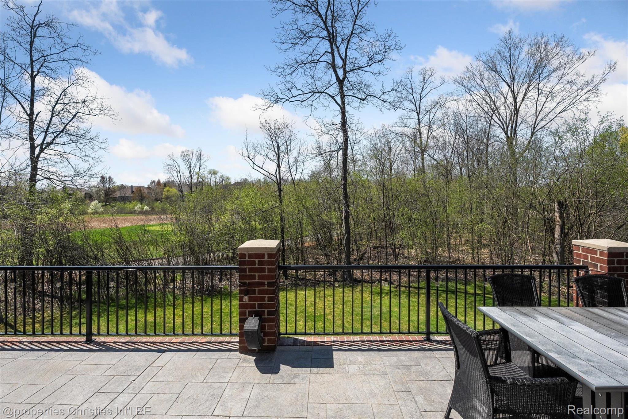 45933 TOURNAMENT Drive