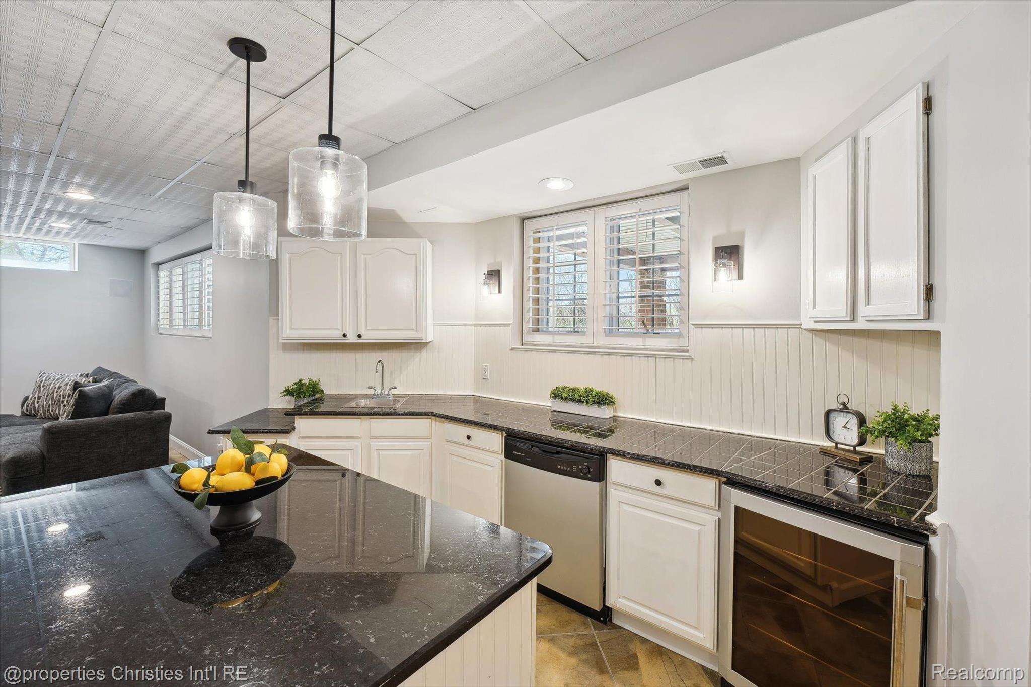 45933 TOURNAMENT Drive